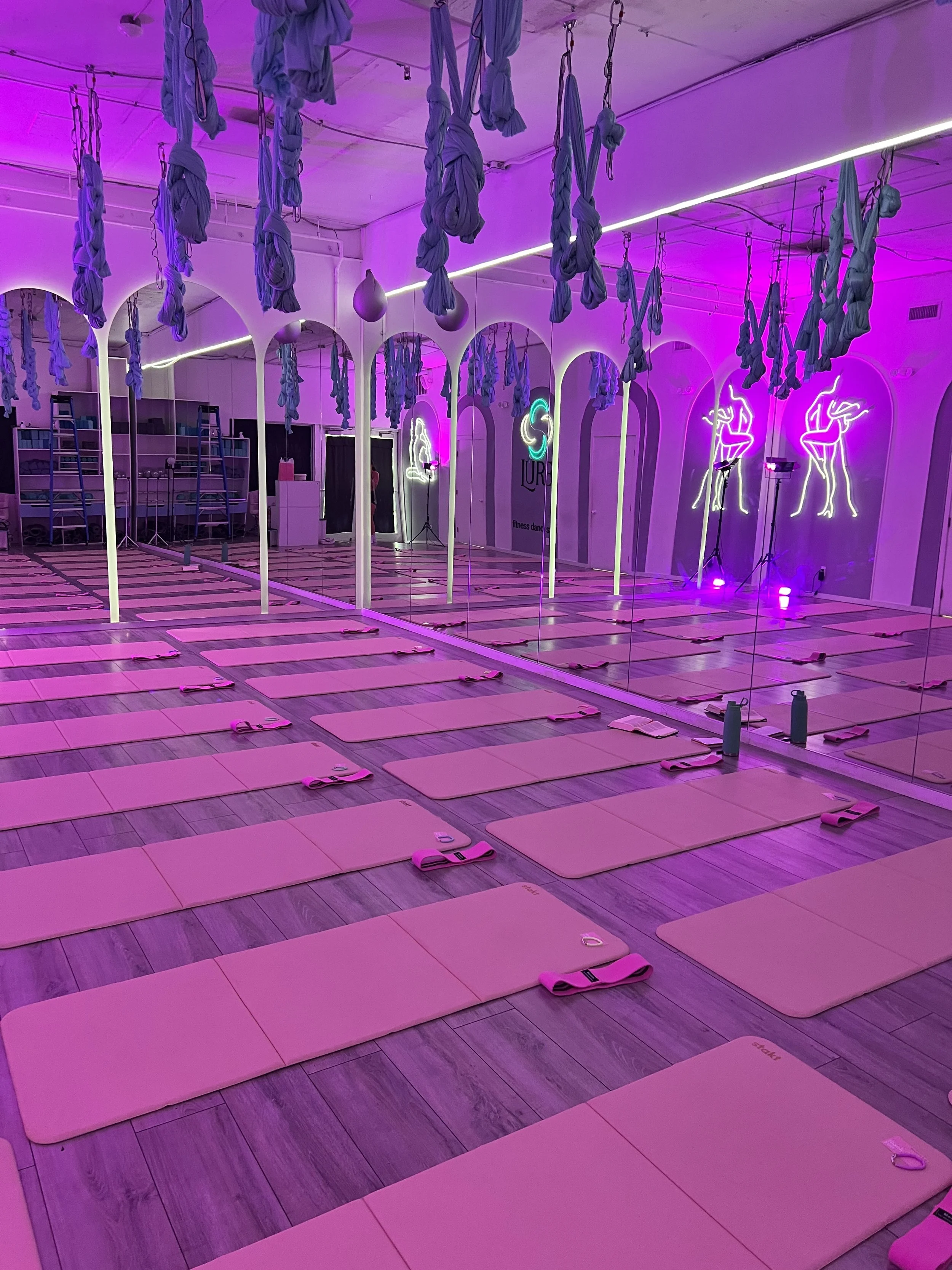 Holy Girl Pilates (45 min)