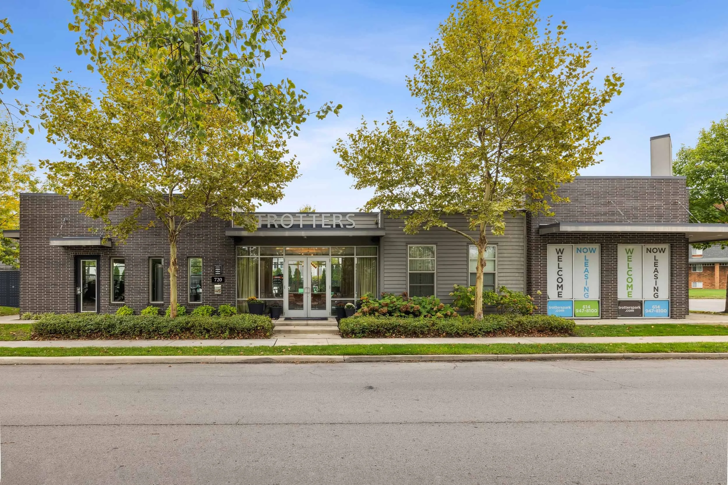 Trotters Park | Apartments in Columbus, OH | Clubhouse Exterior
