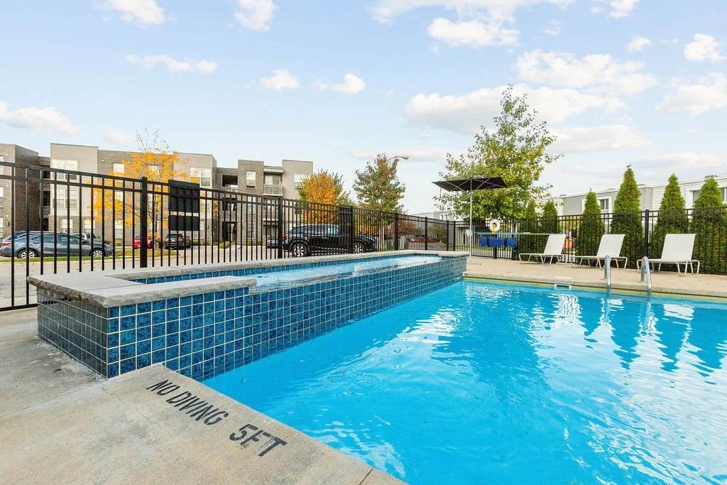 Trotters Park | Apartments in Columbus, OH | Resort-Style Pool