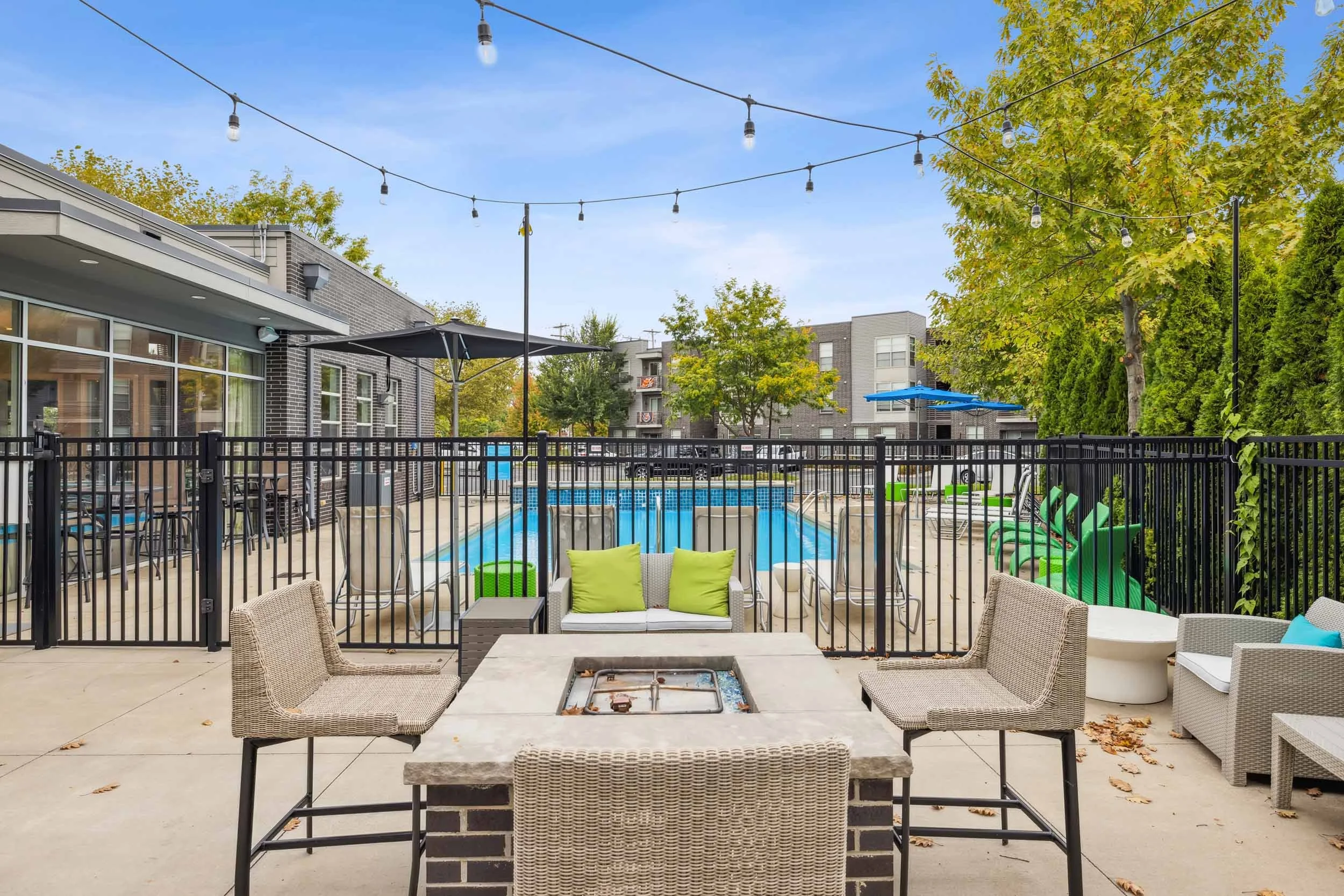 Trotters Park | Apartments in Columbus, OH | Firepit