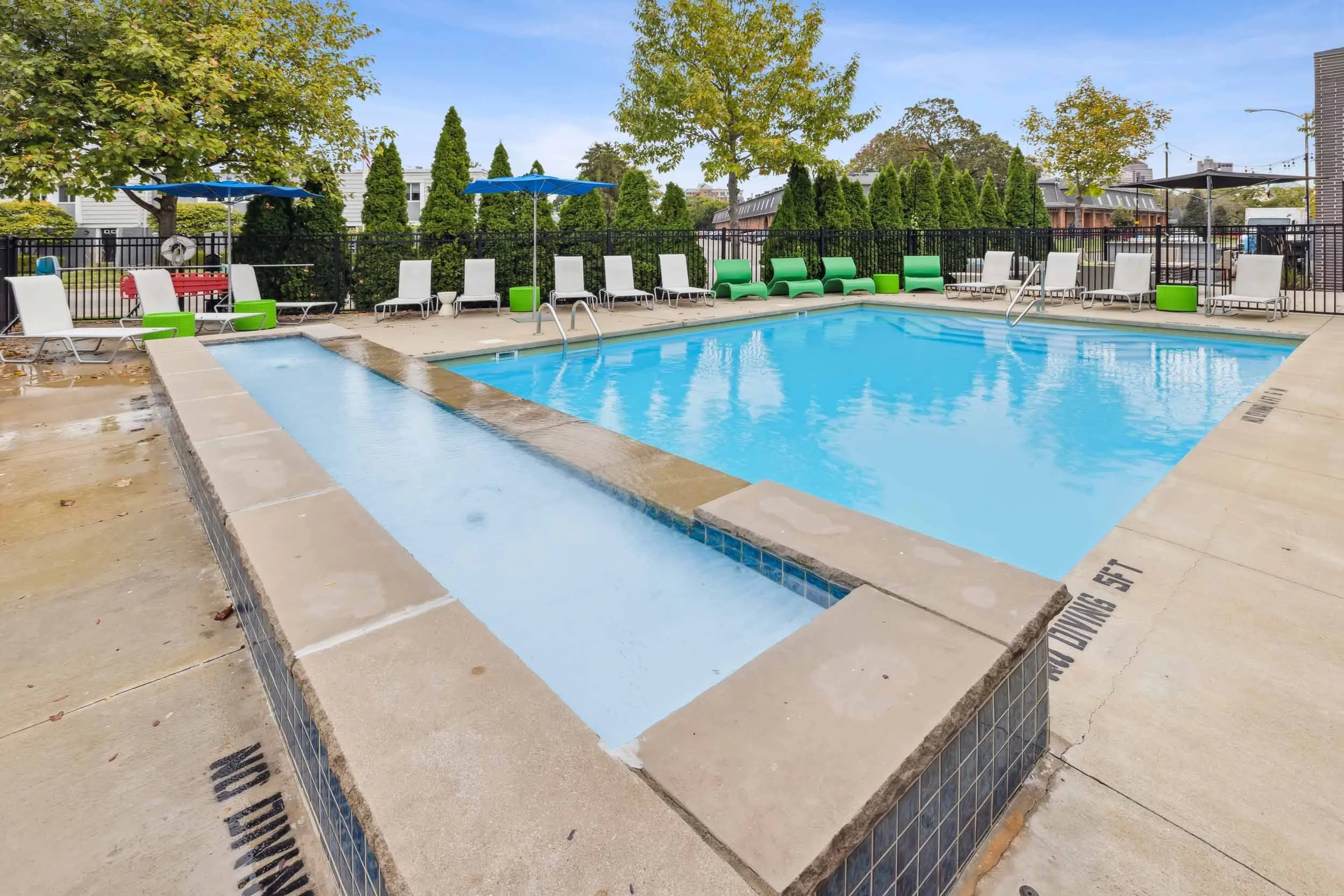 Trotters Park | Apartments in Columbus, OH | Resort-Style Pool