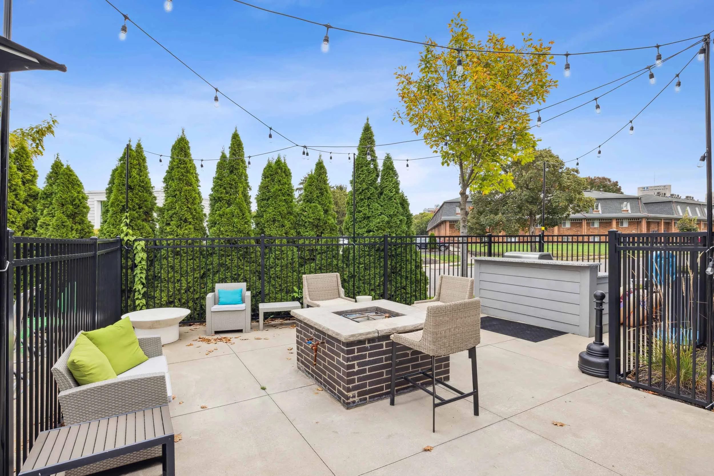 Trotters Park | Apartments in Columbus, OH | Firepit
