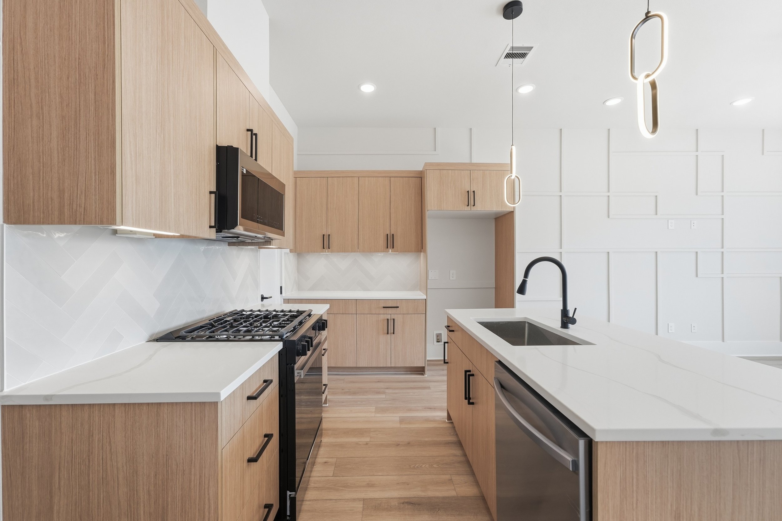 08-5308 Jesselton Ln-89.jpg