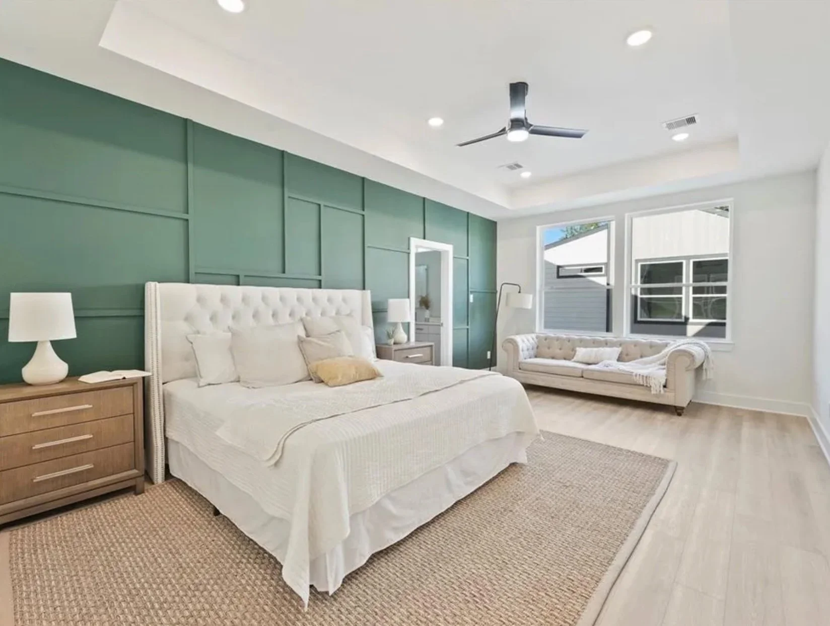 bedroom-wideshot.jpeg