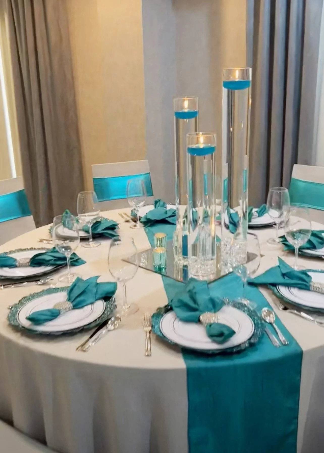 Table Linens & Chair Covers