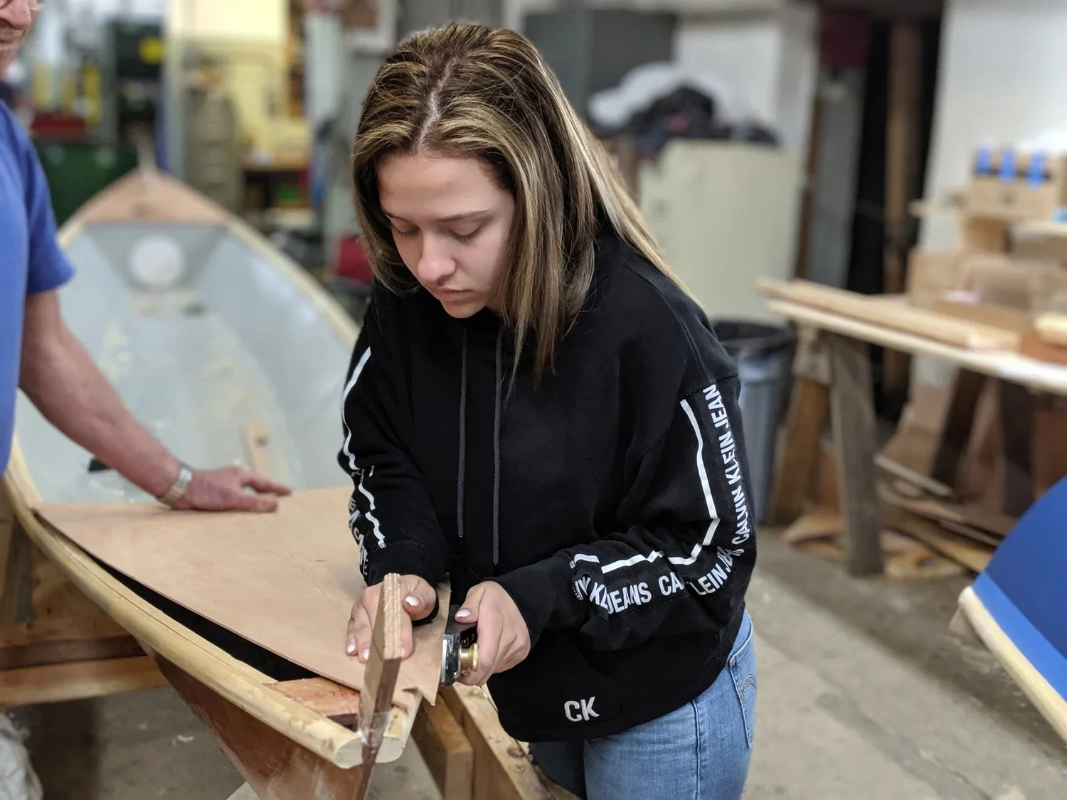 dharmavoyage_youthboatbuilding (33).webp