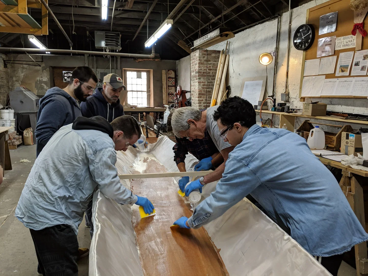 dharmavoyage_youthboatbuilding (5).webp