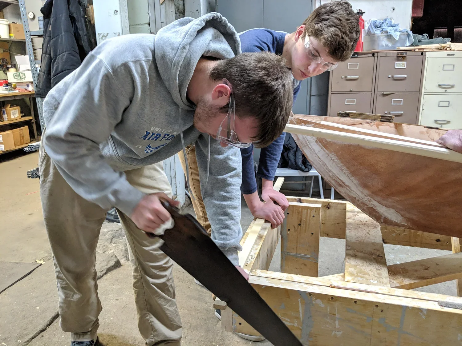 dharmavoyage_youthboatbuilding (13).webp