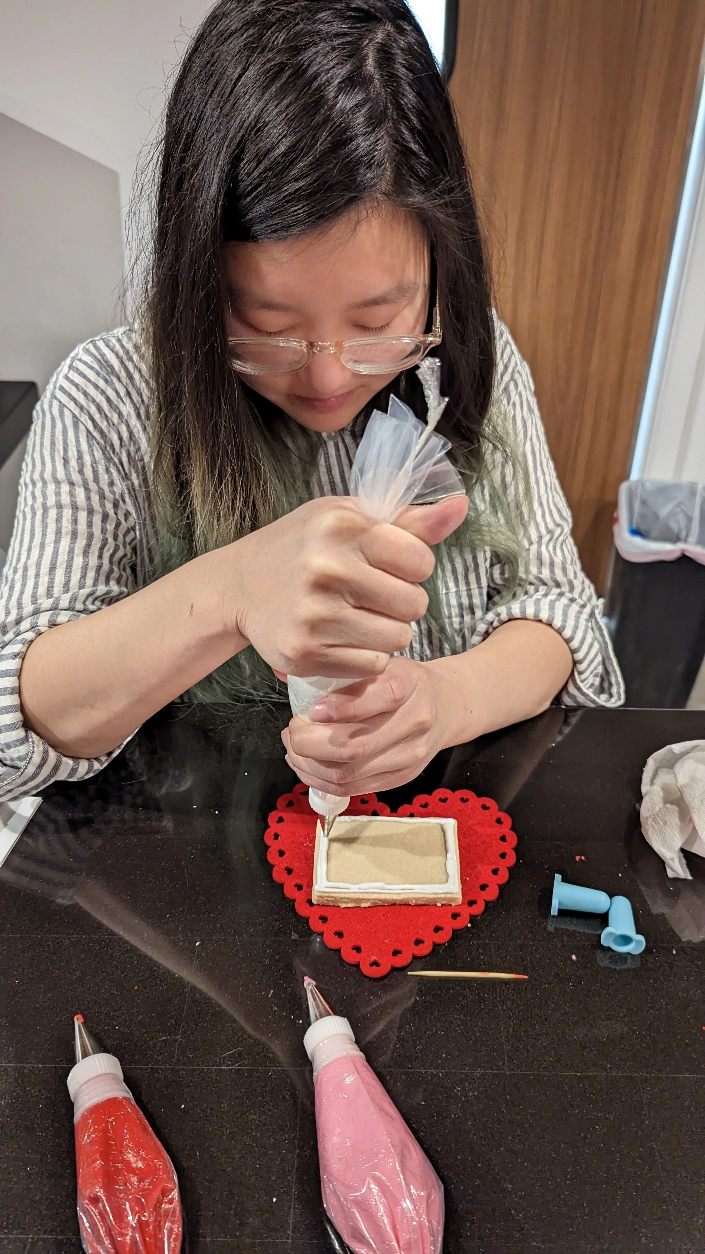 Decorating cookies
