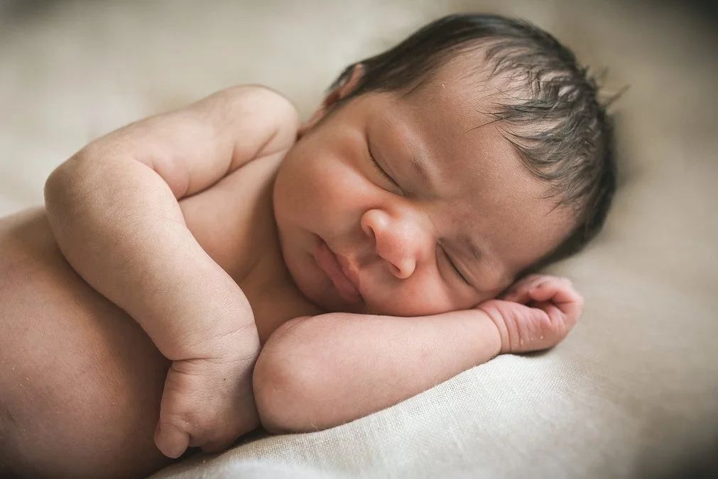 newborn-side-websize.jpg