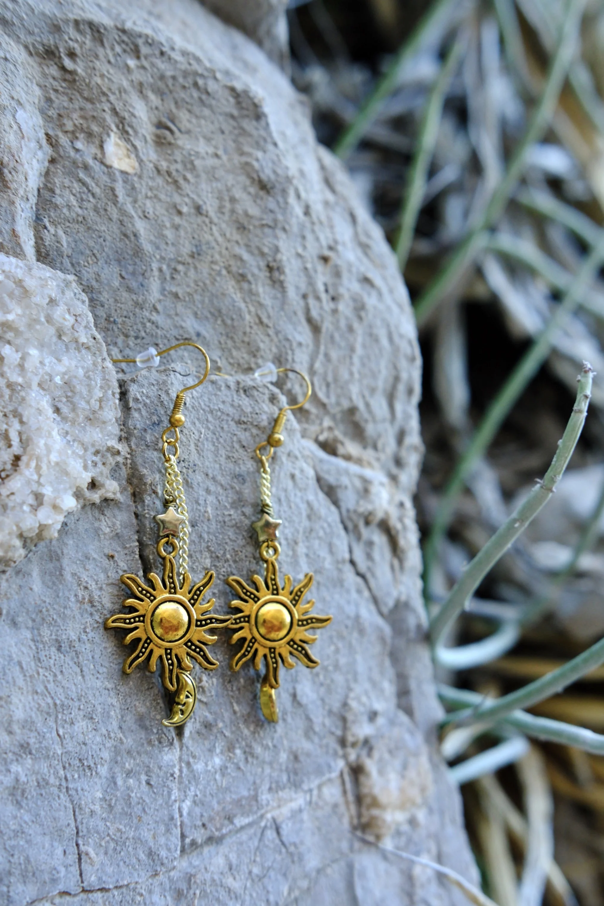 Sol & Pearl Drop Earrings