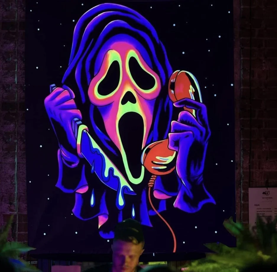 Neon scream mask camo netting