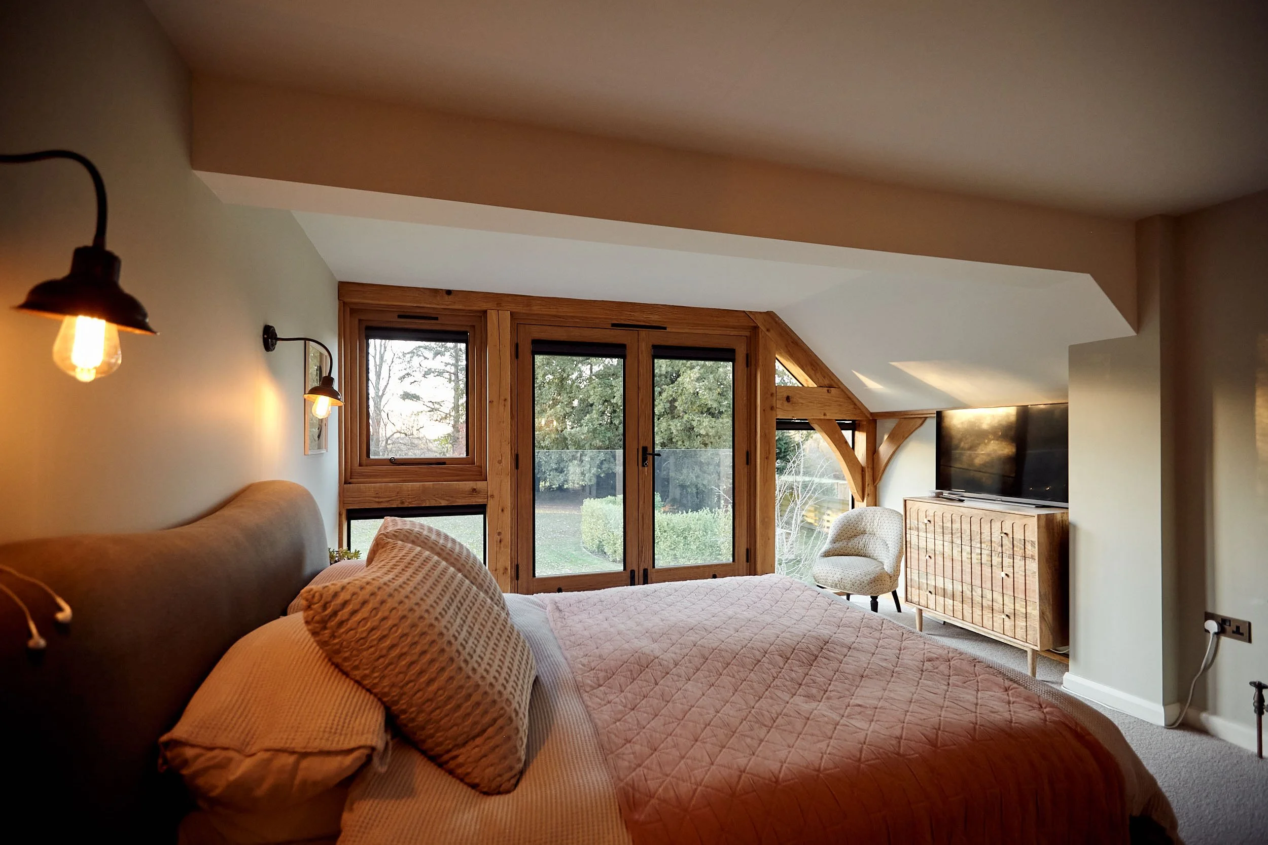 Oak Frame Extension in Maresfield, East Sussex_2410.jpg