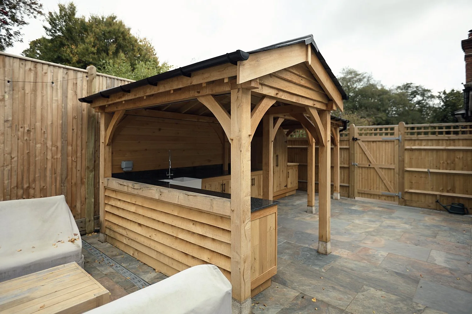 Oak Framed Outdoor Kitchen 1.jpg