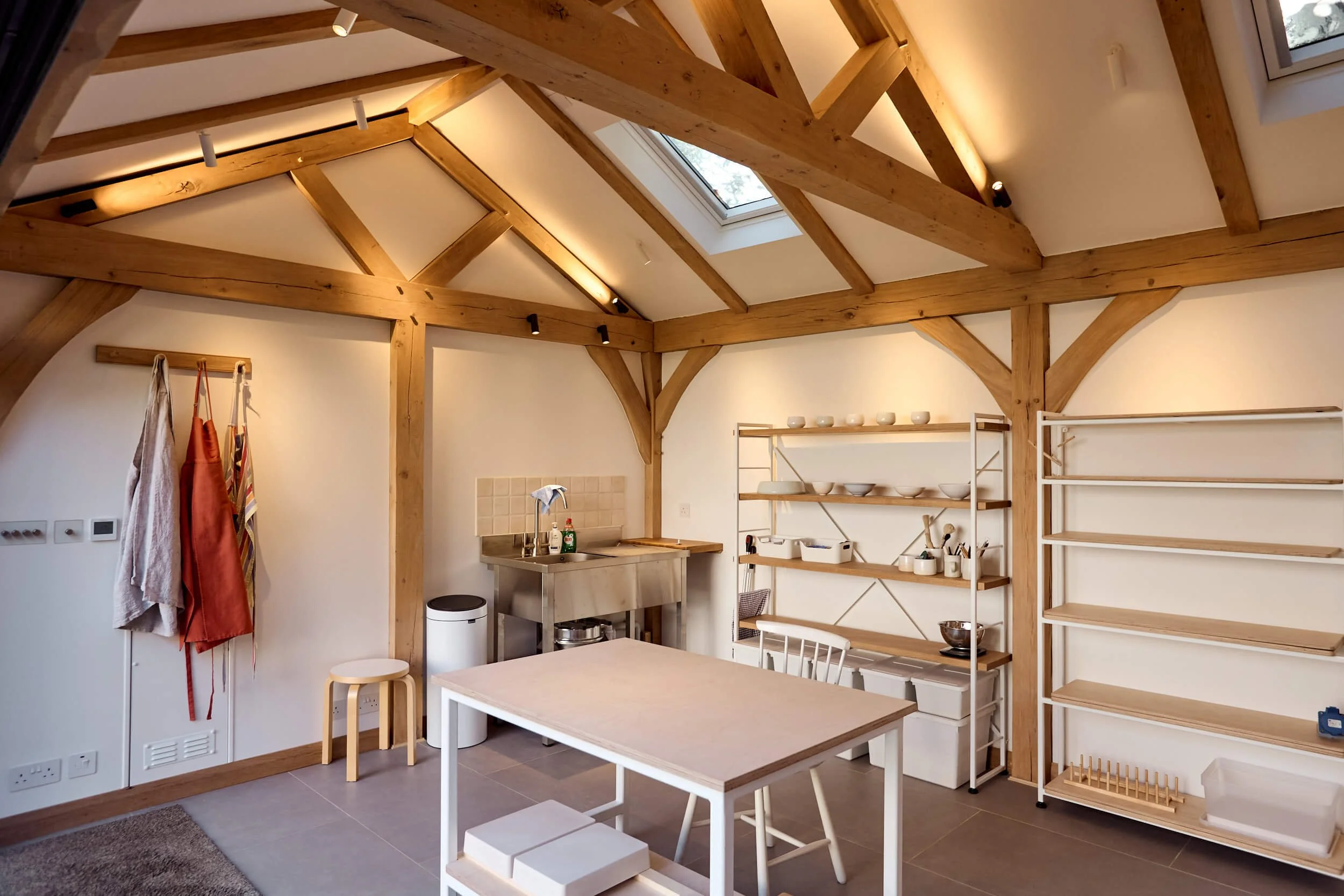 Oak Framed Pottery Studio - Wimbledon 7.jpg
