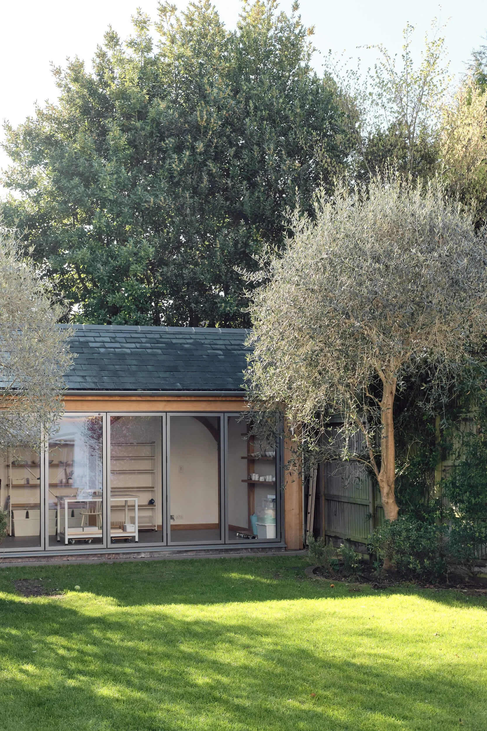 Oak Pottery Studio - Wimbledon 1.jpg