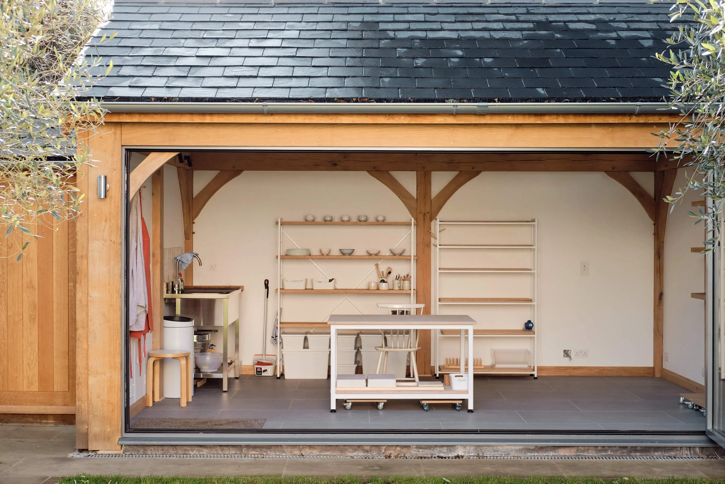 Oak Pottery Studio - Wimbledon 9.jpg