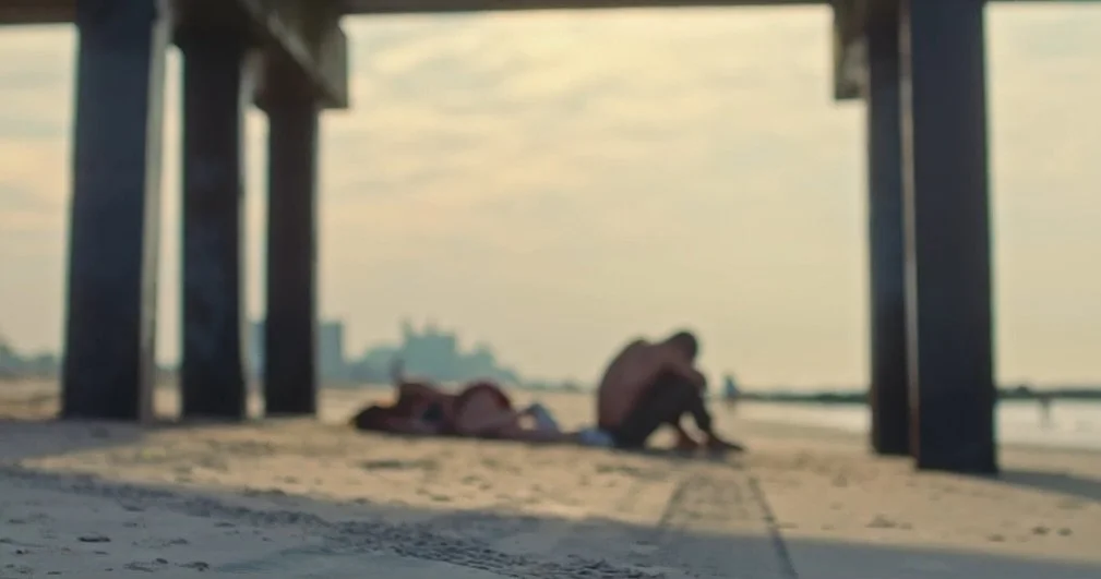 &ldquo;Cyclone&rdquo; (2020) directed by Austin Tsung-Fu Chang

Screenplay by Francisco Solorzano @franciscosolorzano 
Co-produced by Creative Class 6 @creativeclass6 

Starring Natalia Baron, Francisco Solorzano and the Barefoot Theatre Co. @barefoo