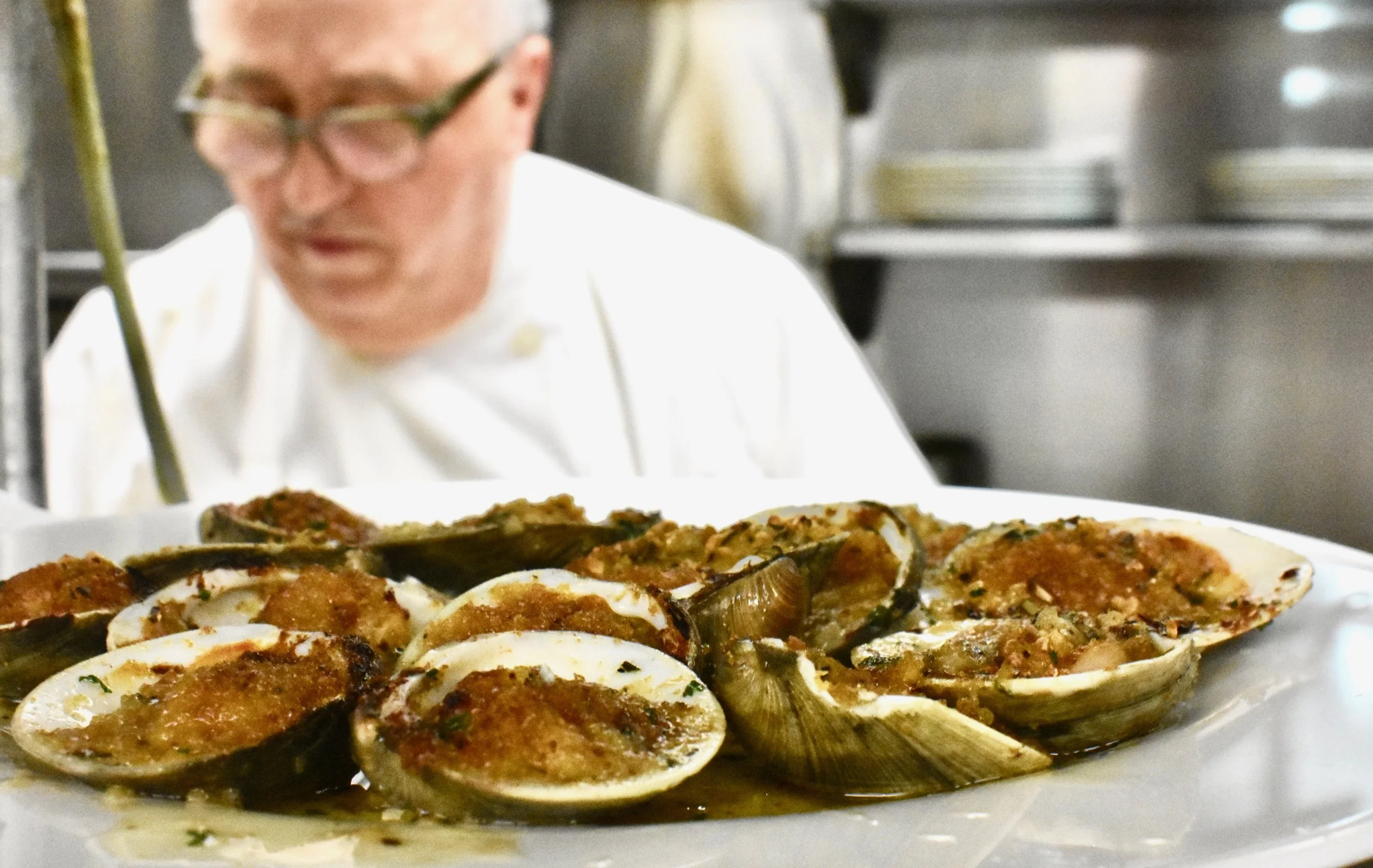 VONGOLE OREGANATA PIC.jpg