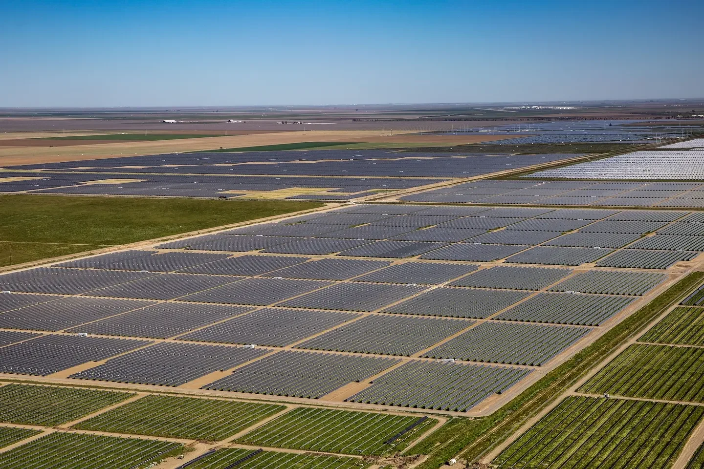 SF GATE: One of the world's largest solar projects is headed for California's Central Valley