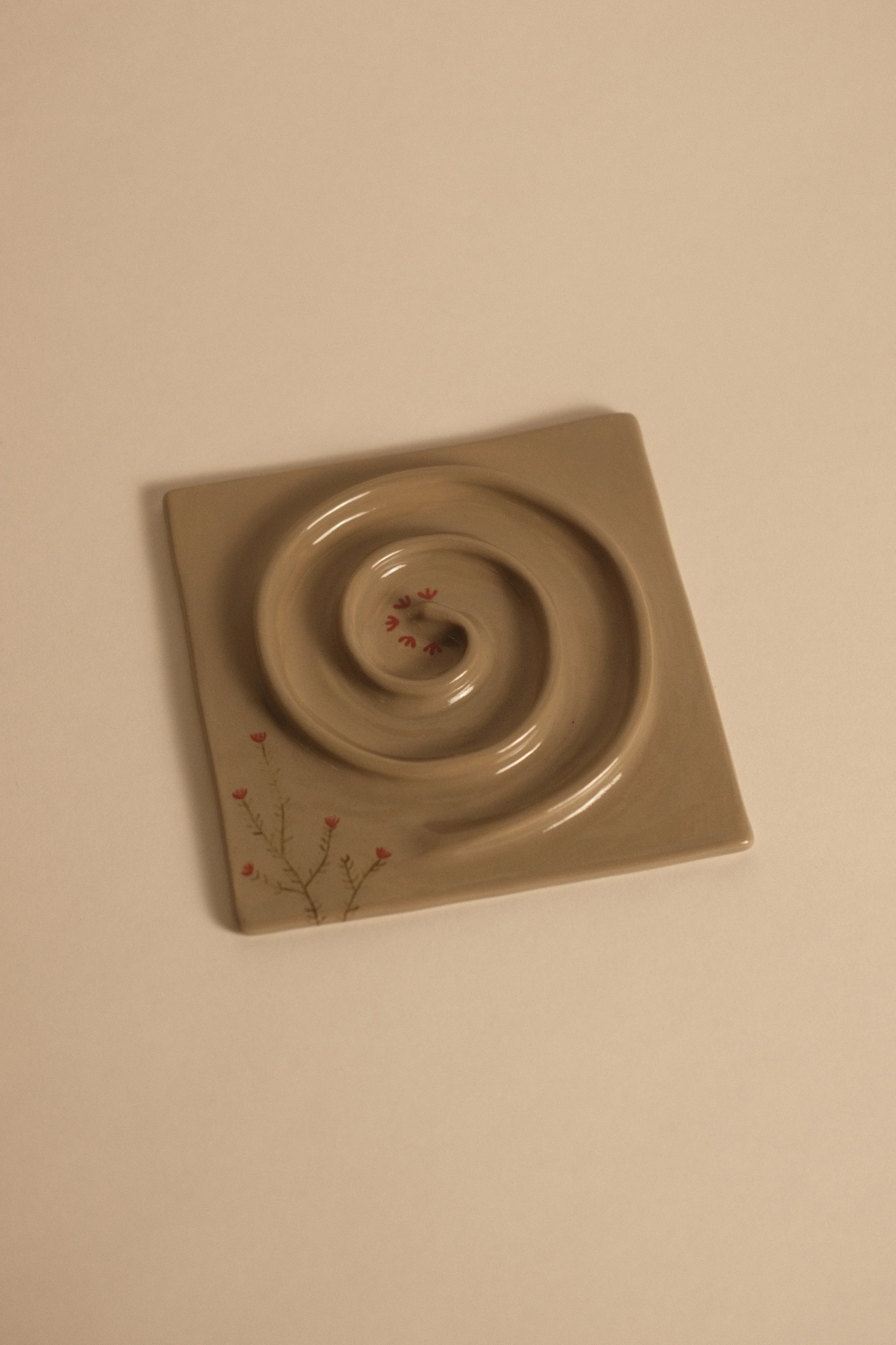Hand-painted Vintage Inspired Spiral Jewelry Dish in Stoneware Ceramic