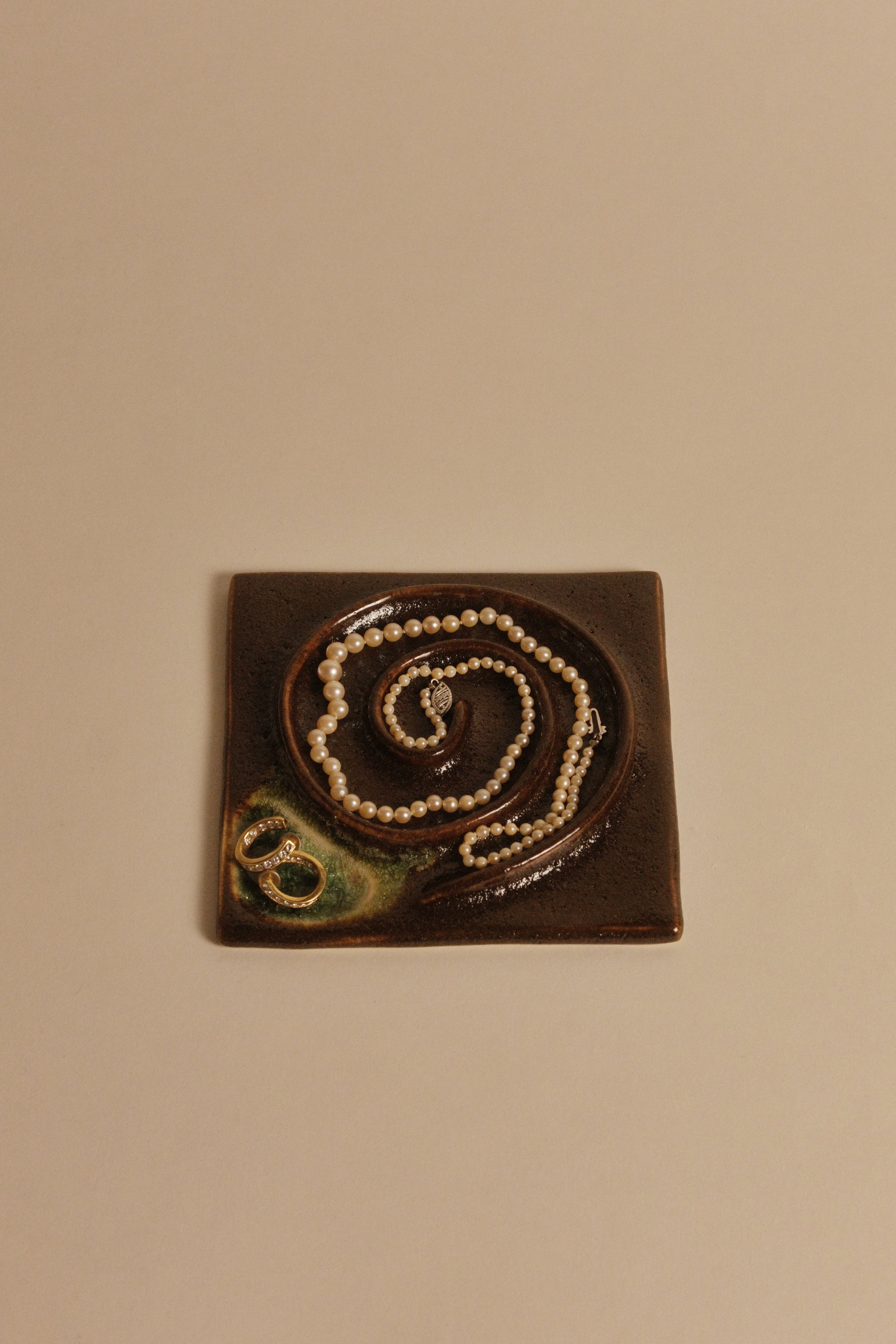 jewelry dish brown 3.jpg