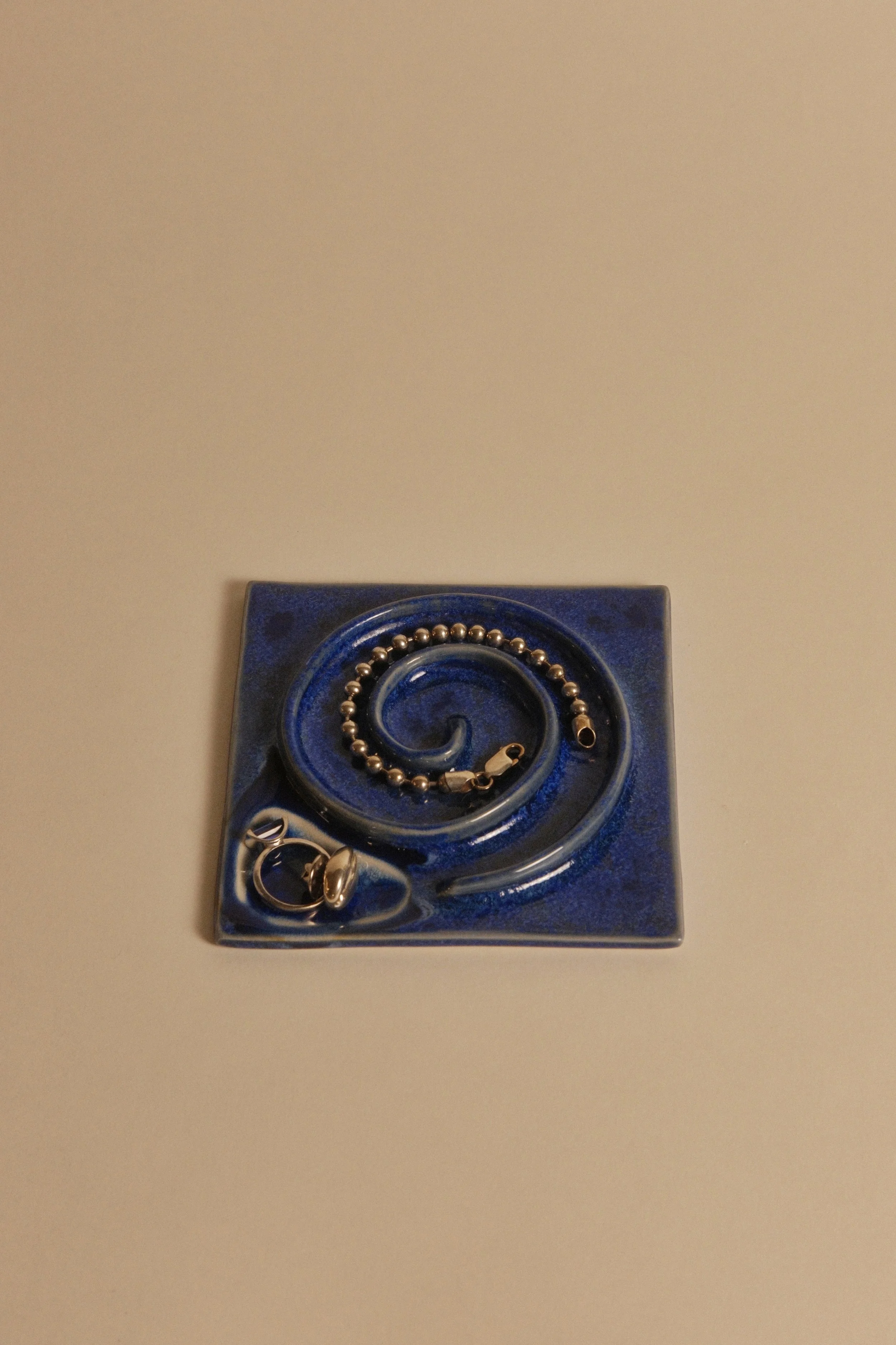 jewelry dish blue 1.jpg