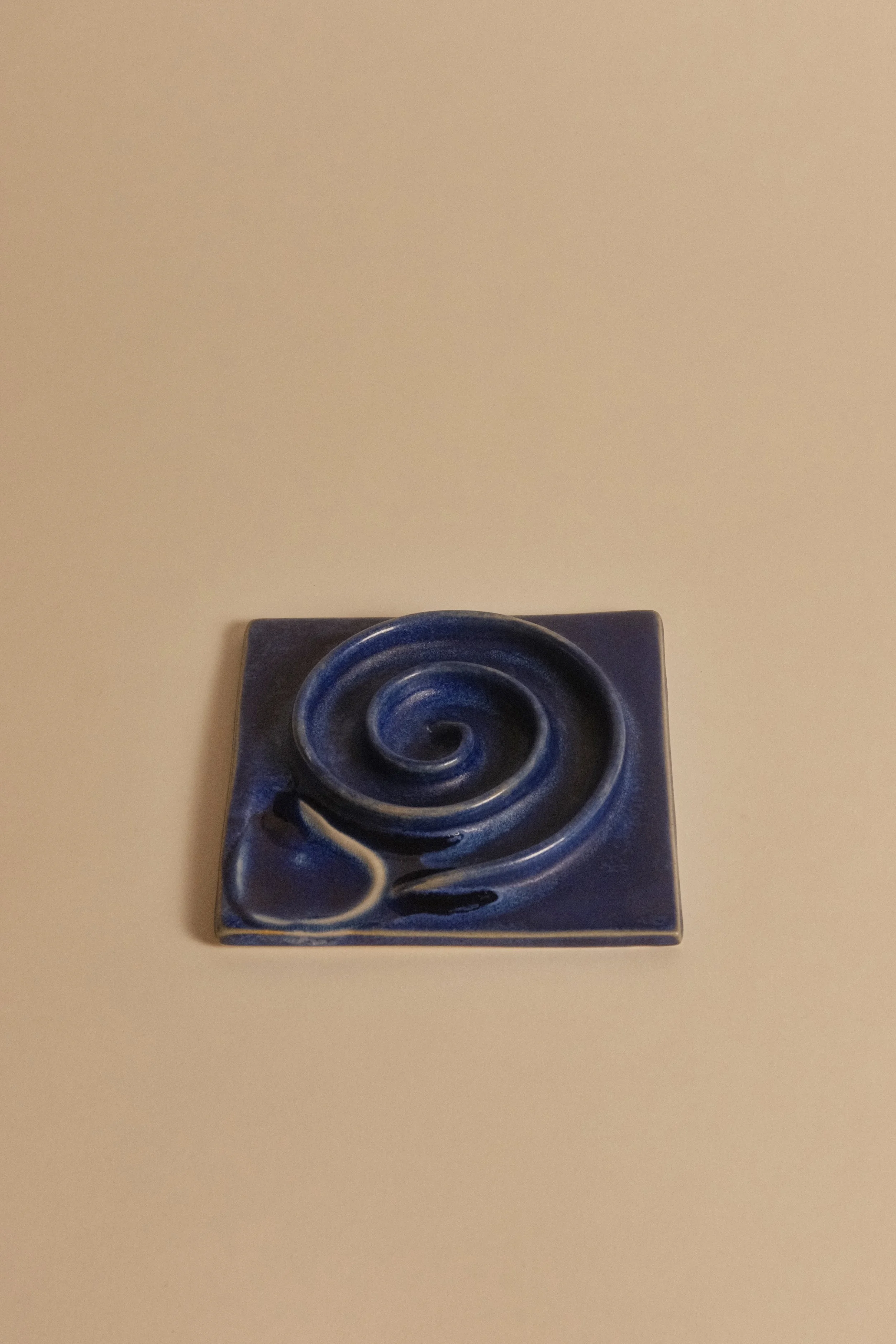 jewelry dish blue 4.jpg