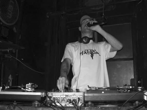 Open format dj macaco cacao dj duo cruise ships wedding party event