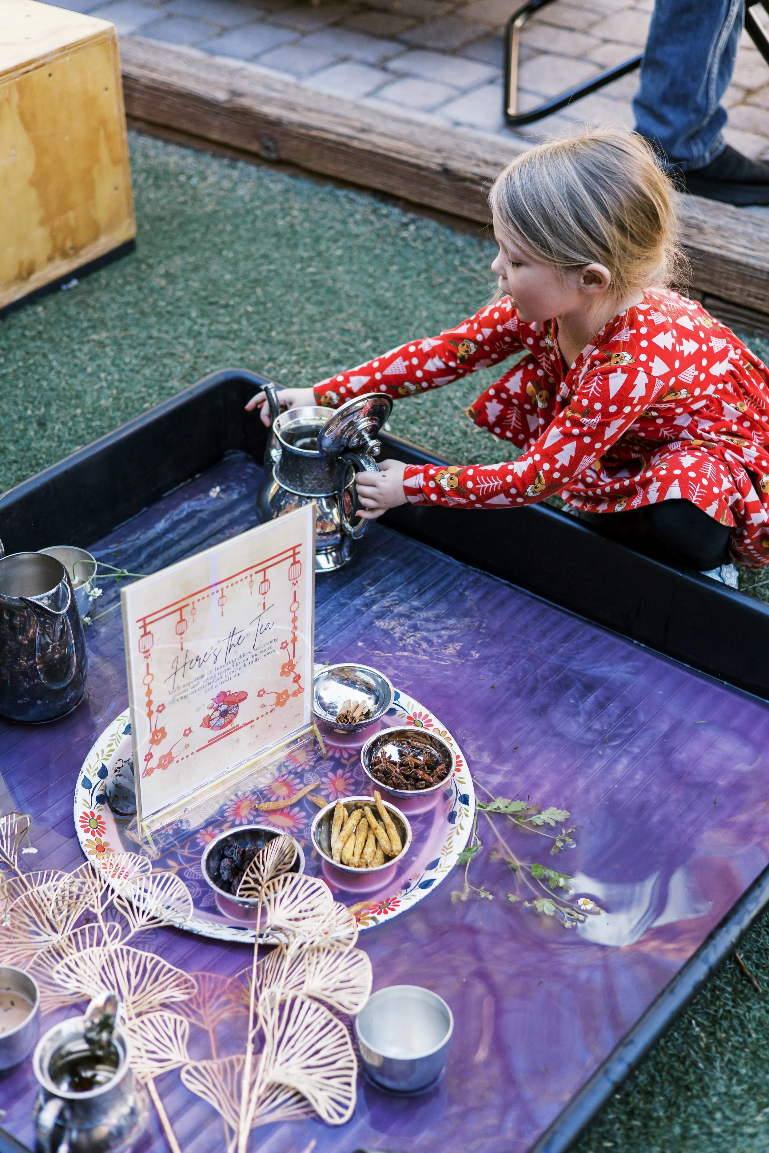 Kids playing at Zoomies Play Cafe sensory birthday party experience