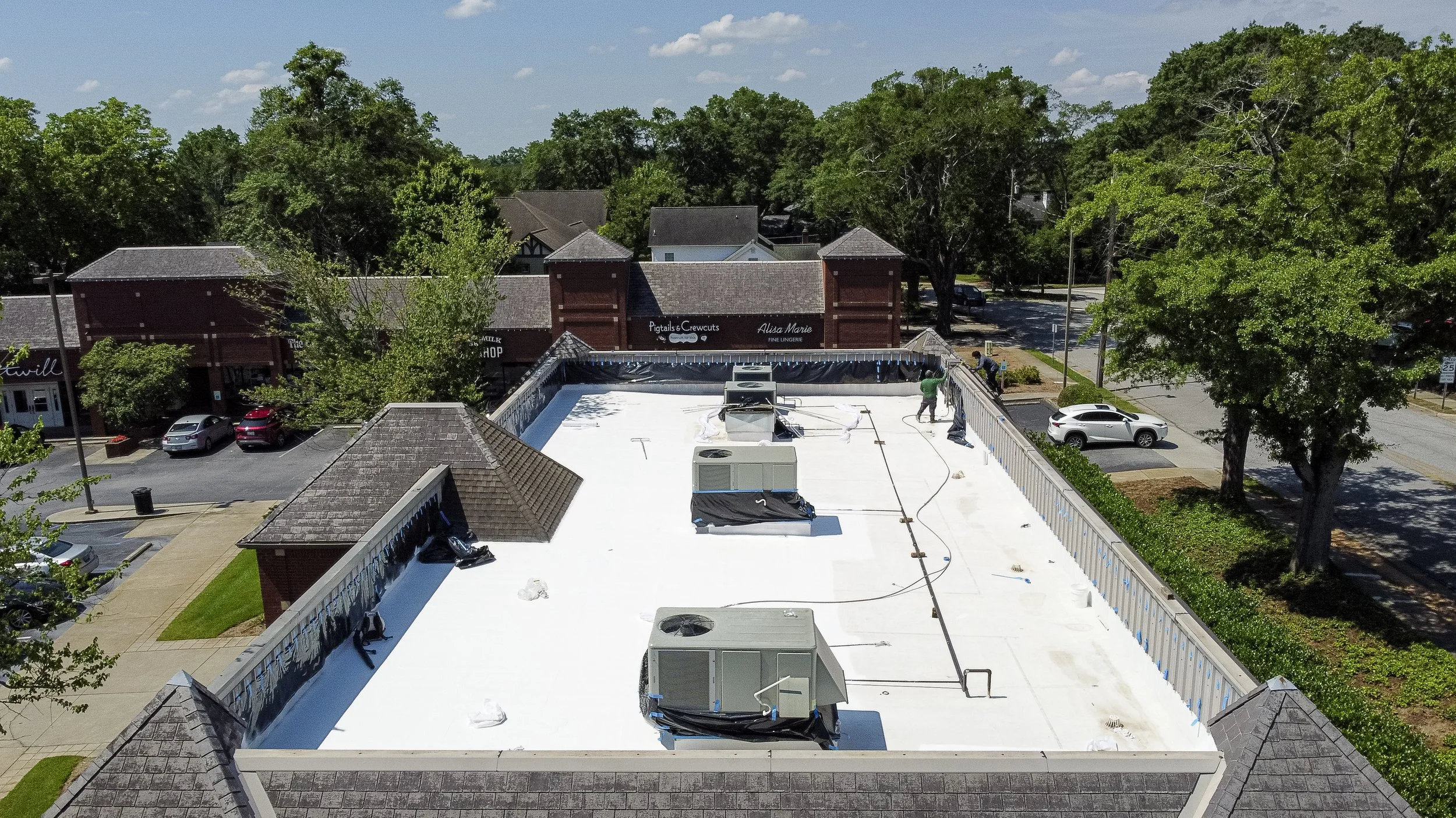 Commercial Flat Roofing in Greenville, SC: What Business Owners Need to Know