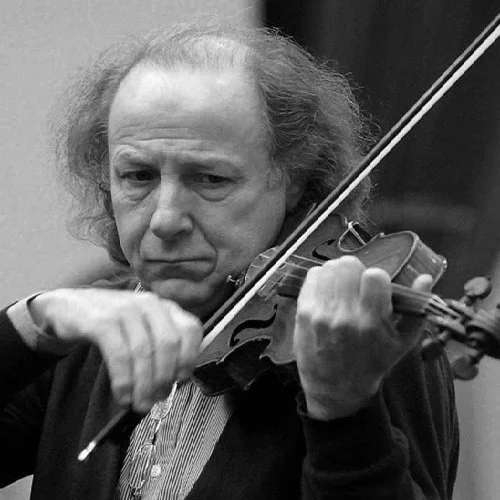 Ilya Grubert