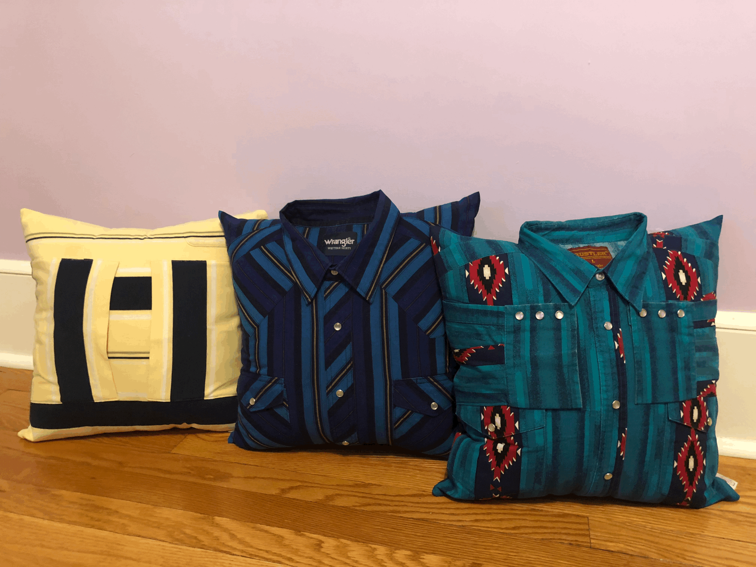 tempImagenoM8Jg.gif  Shirt pillows