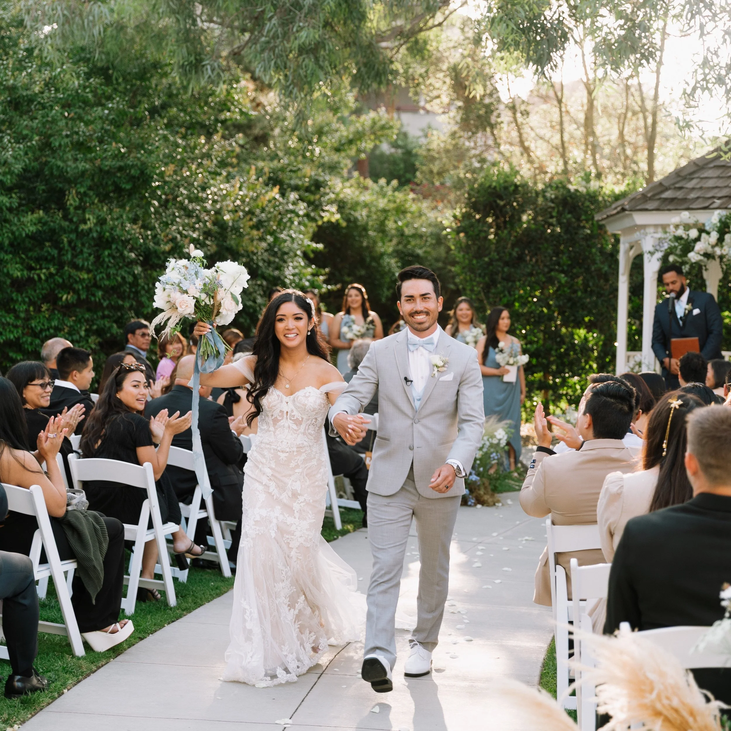 The Sollbergers 👰 🤵&zwj;♂️ 💍 

#WeddingPhotography 
#CaliforniaWedding 
#WeddingDay