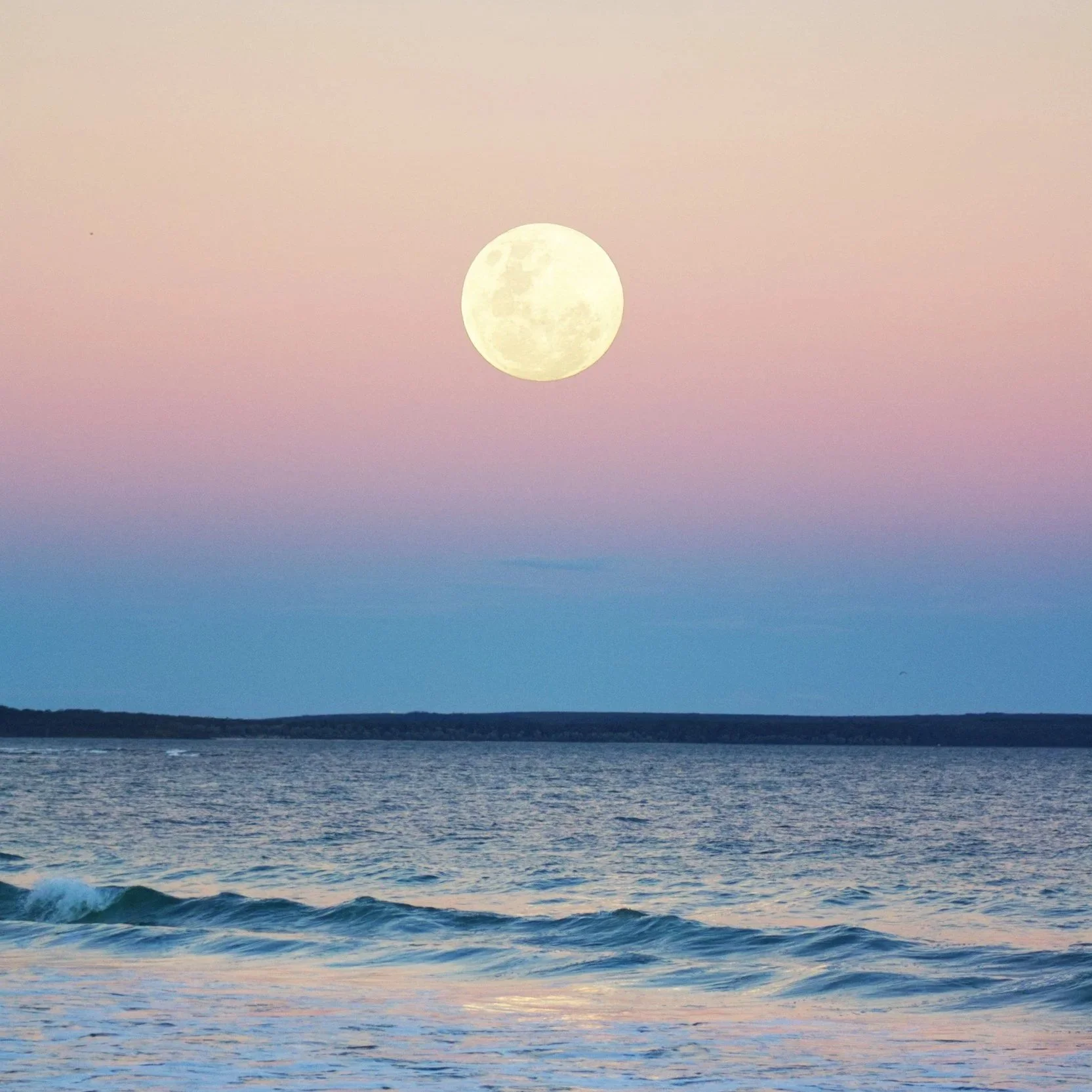 May love wreck us. (Full Moon in Pisces)