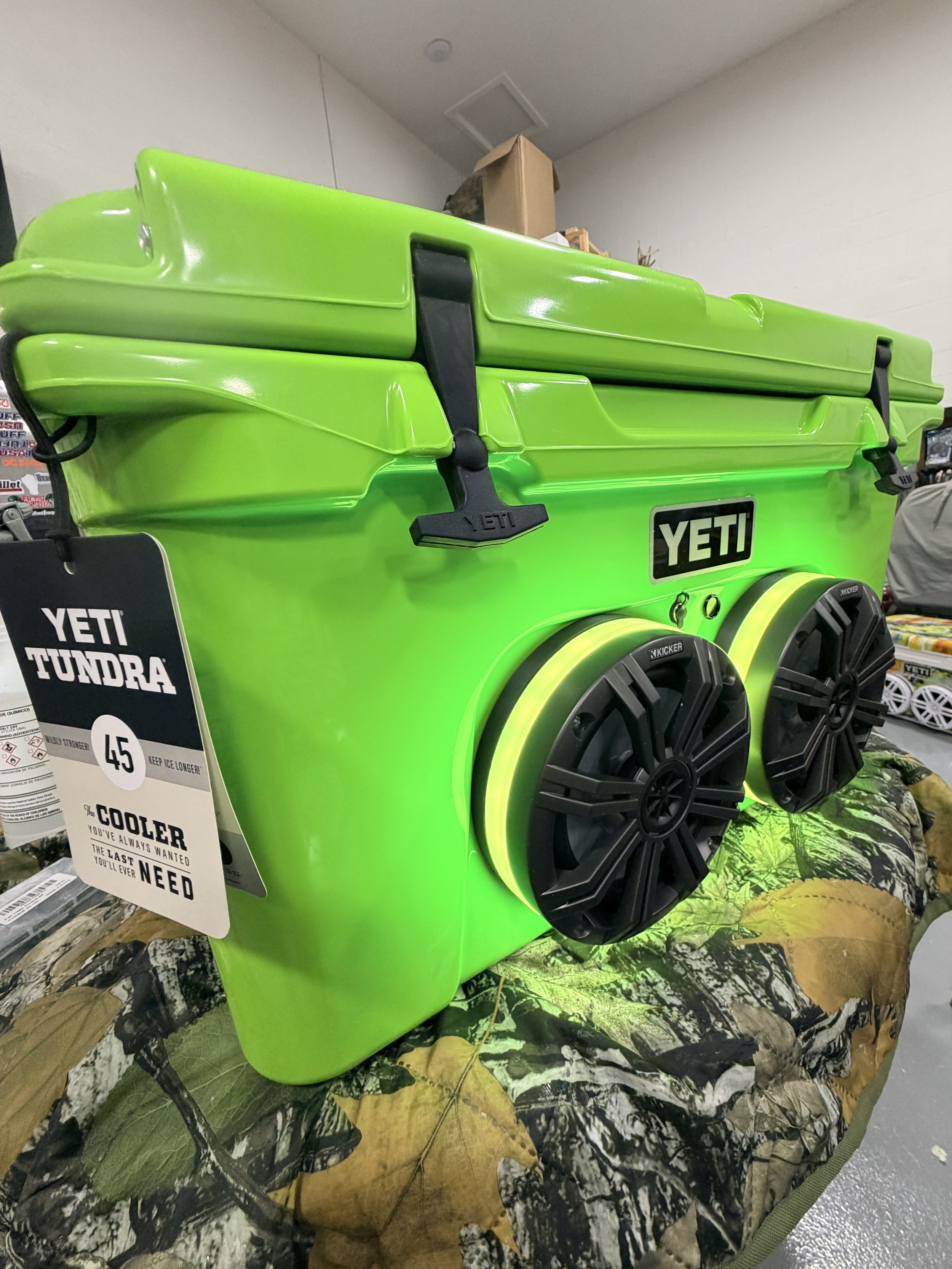YETI 45 TUNDRA