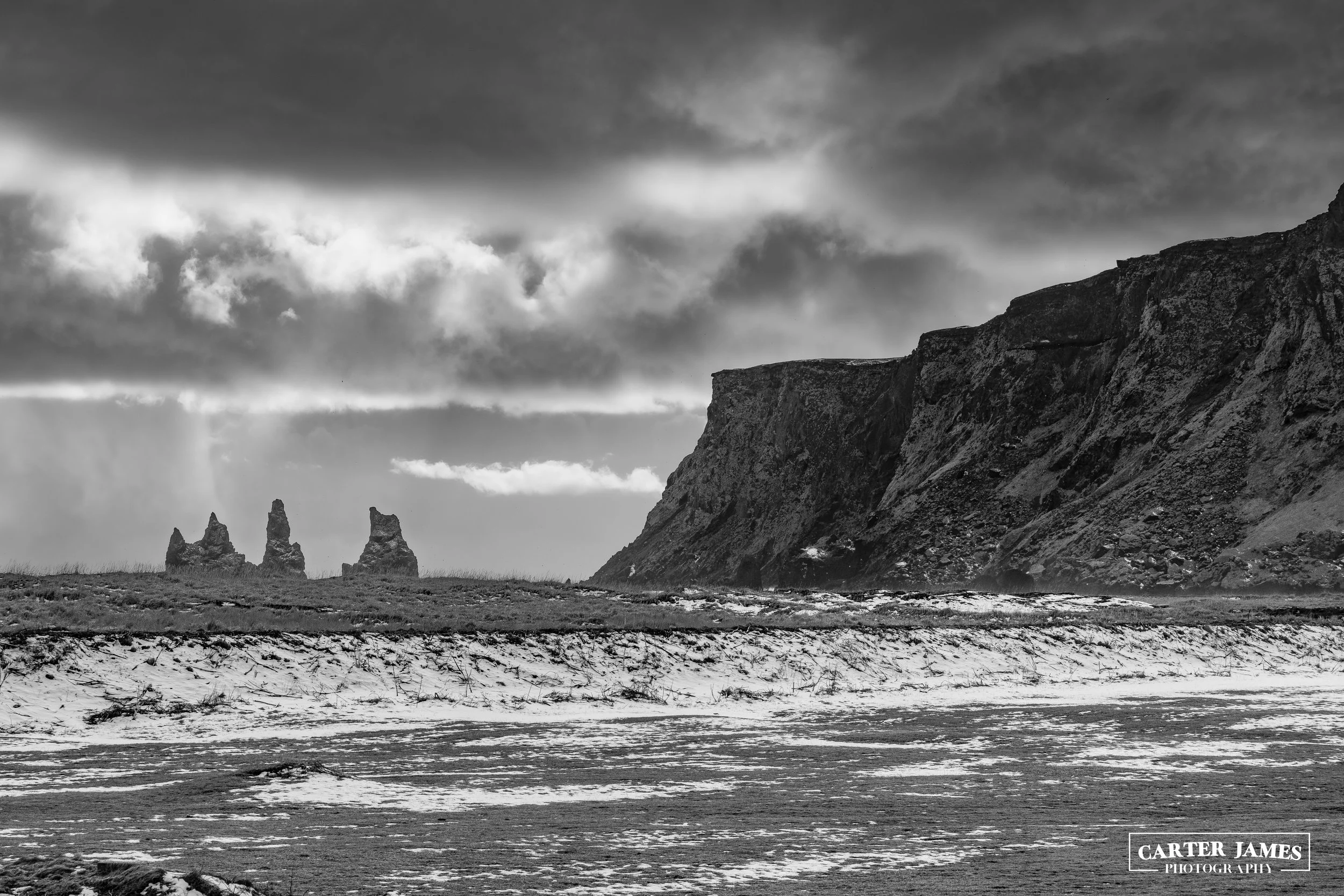 9VikurfjaraBlackSandBeach12x18bwwm.jpg