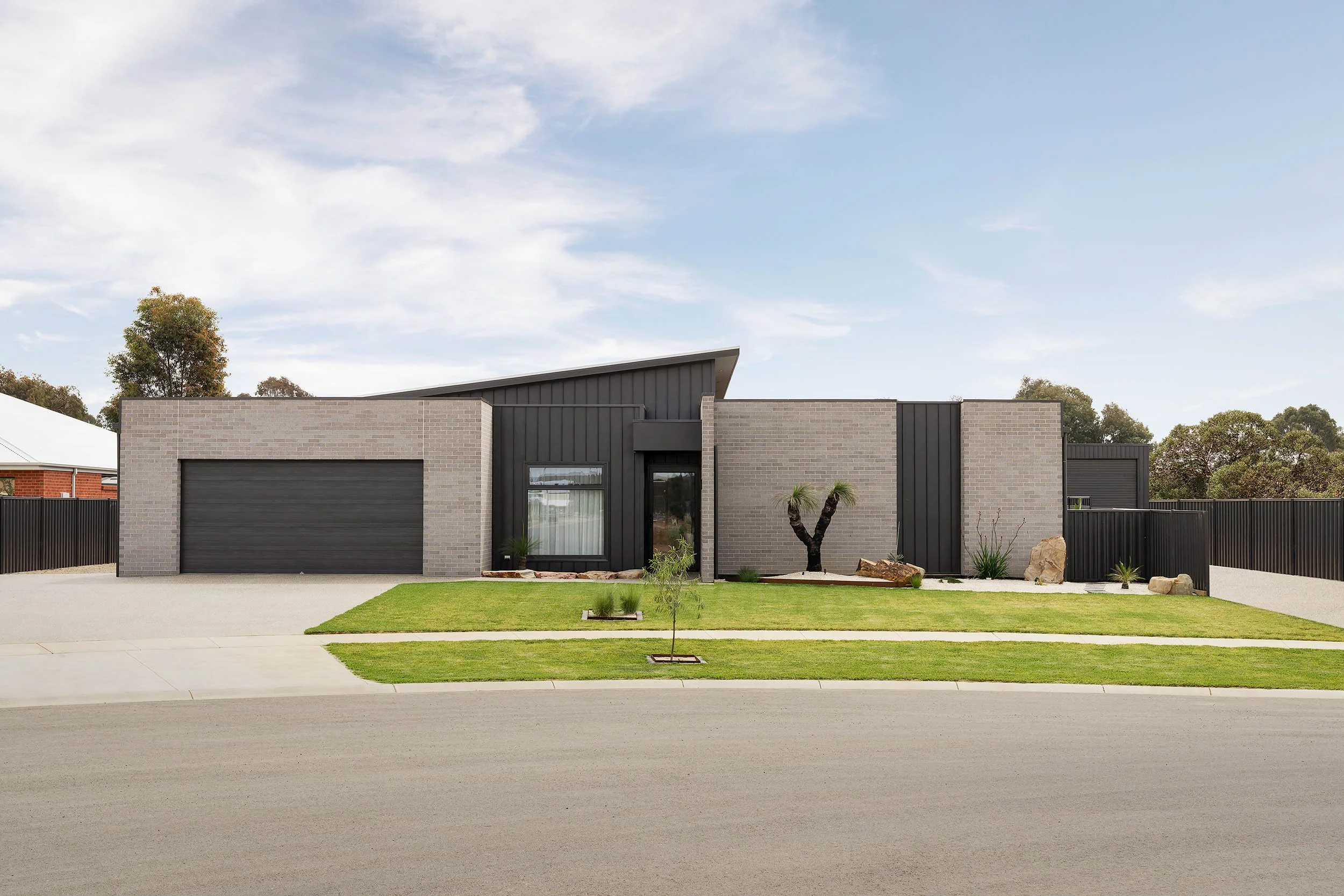 25_WhistlerCir_013.jpg