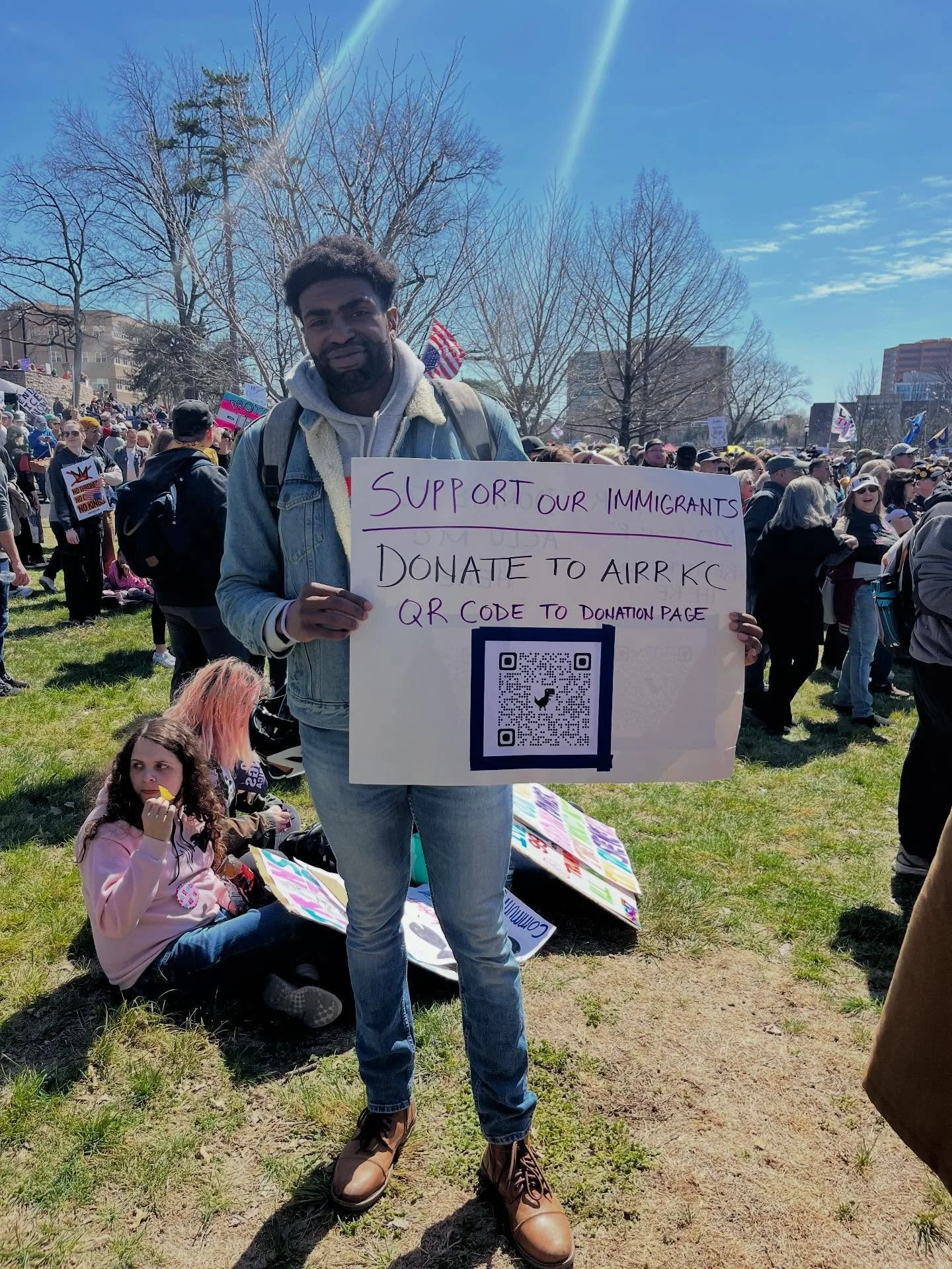 No Kings Allowed!

Support Immigrants!! @airr_kc 
Defend our rights and freedoms!! @aclumo 
Check your voters registration!! 
https://www.sos.mo.gov/elections/govotemissouri/register

S/o Captain America for being down with us 🫡