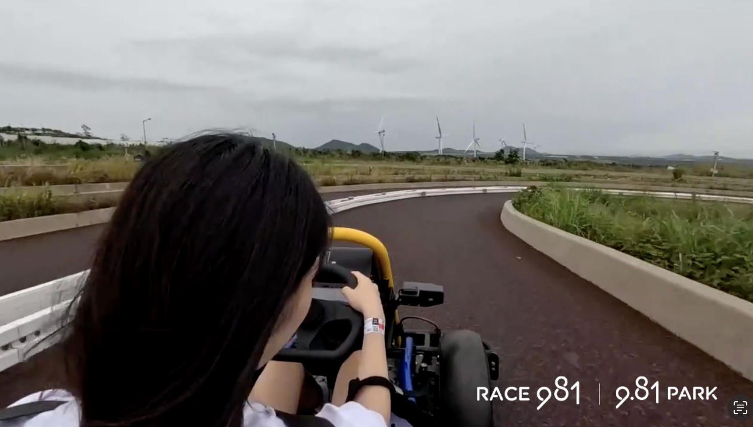 Yurim trying out the kart!