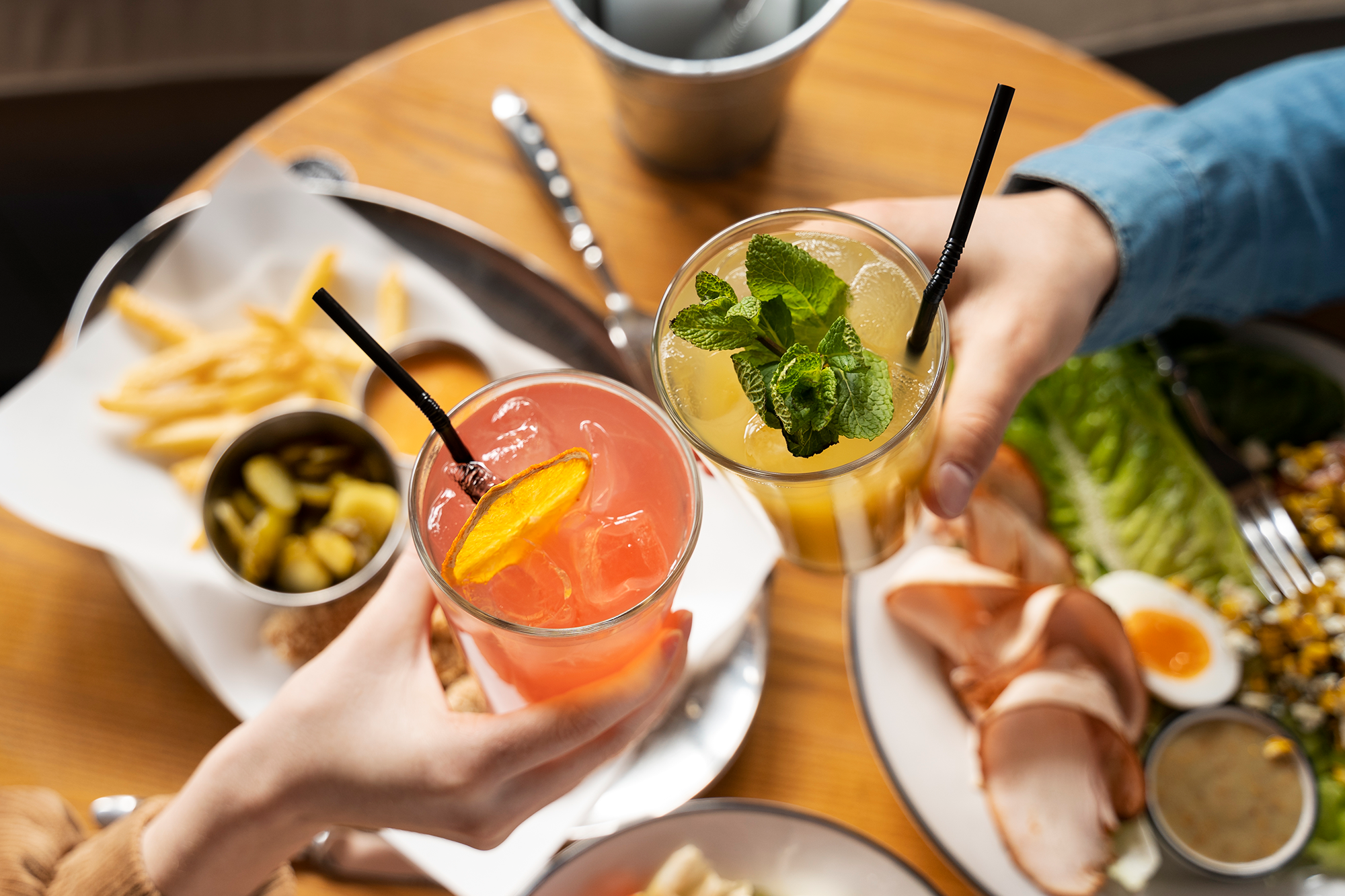 Happy Hour 4-6pm Wed-Sun 