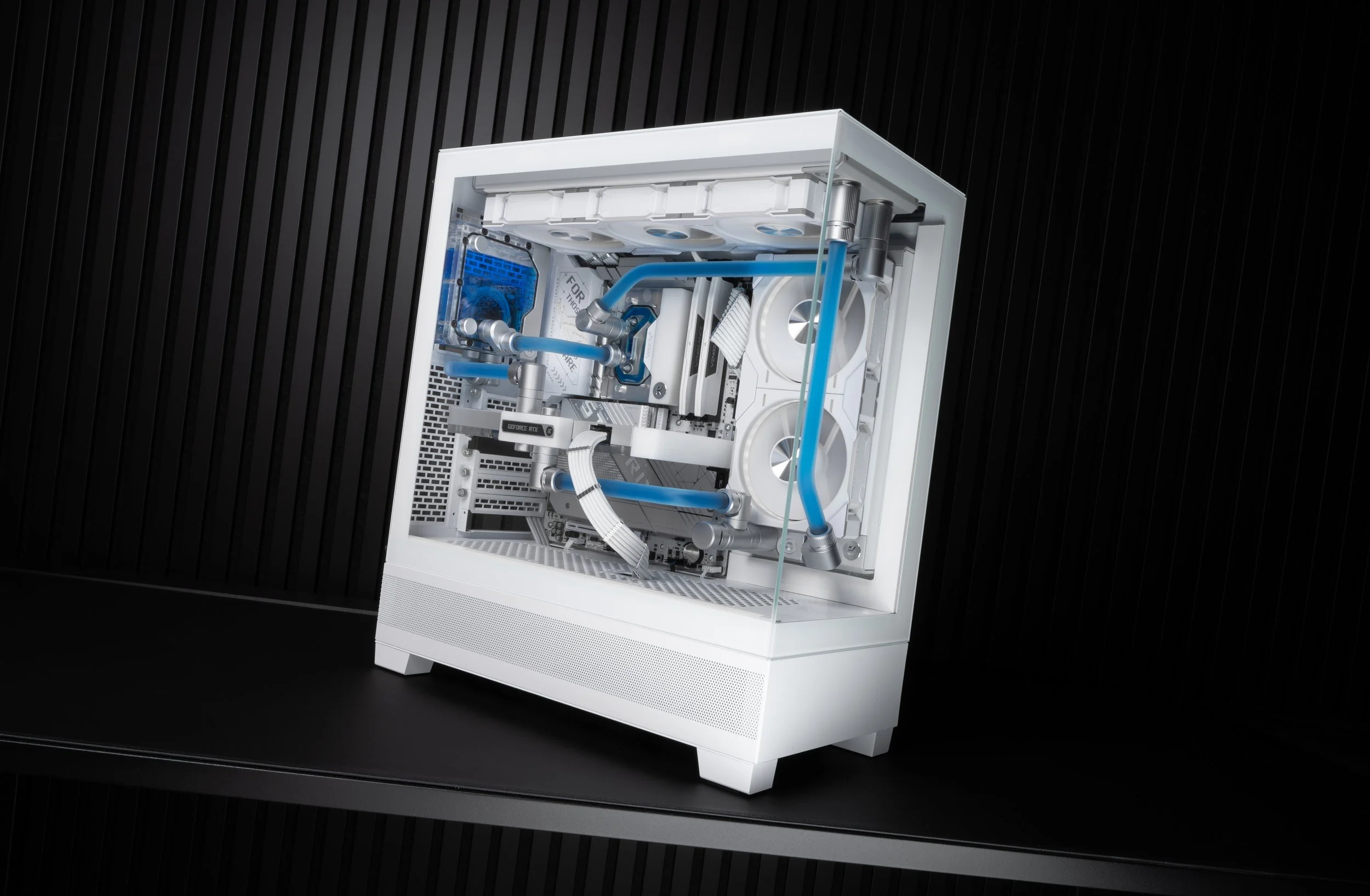 Phanteks NV5