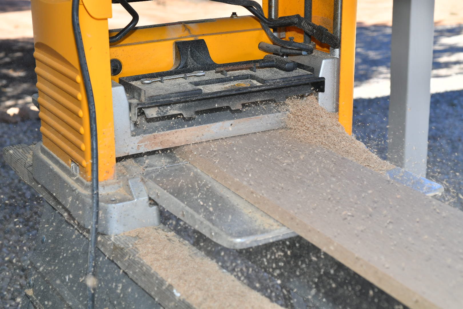 dewalt-planer.JPG