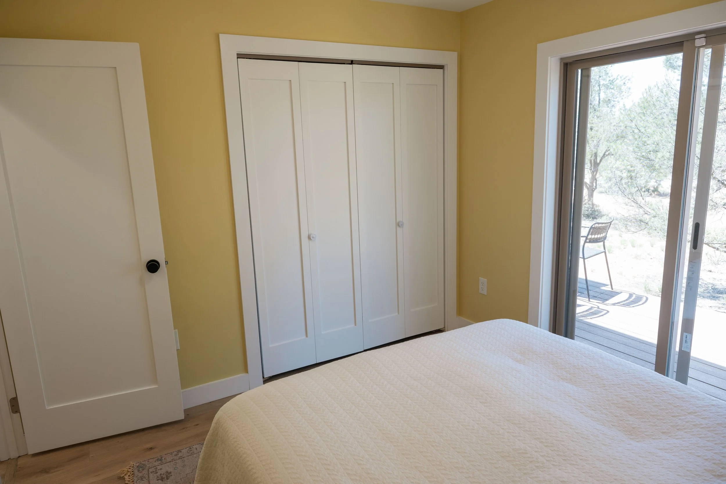 modern-cottage-yellow-bedroom.jpg