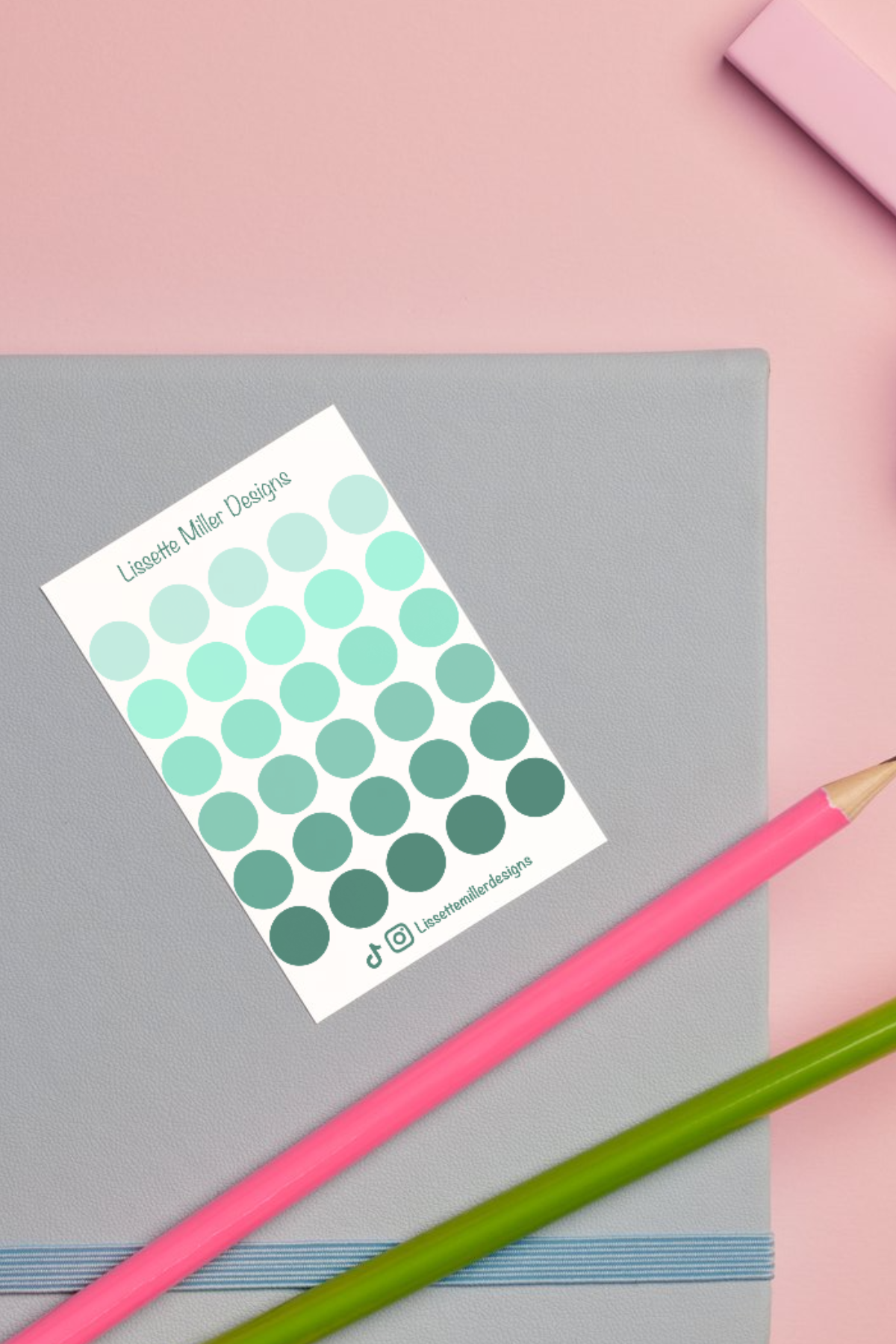 teal dots.png