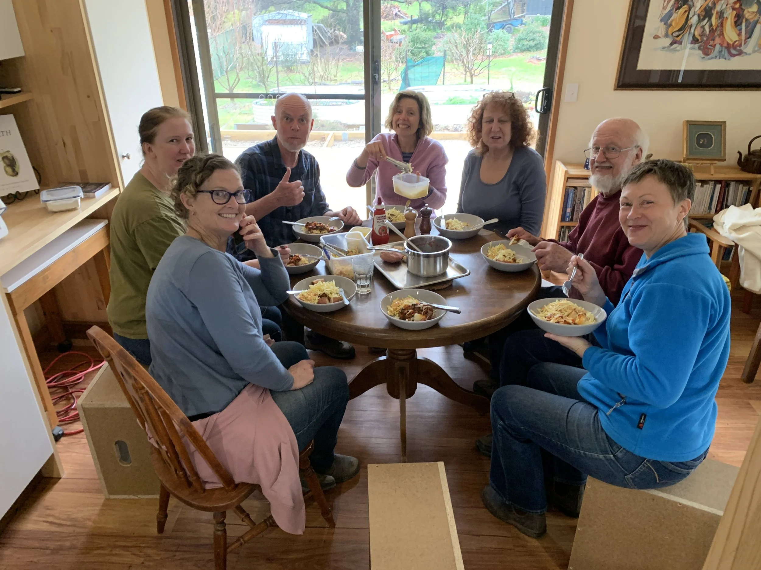 Finally we get to eat!  L to R Anna, Alli, Owen, Frances, Treena, John, Leanne (Chris on camera)