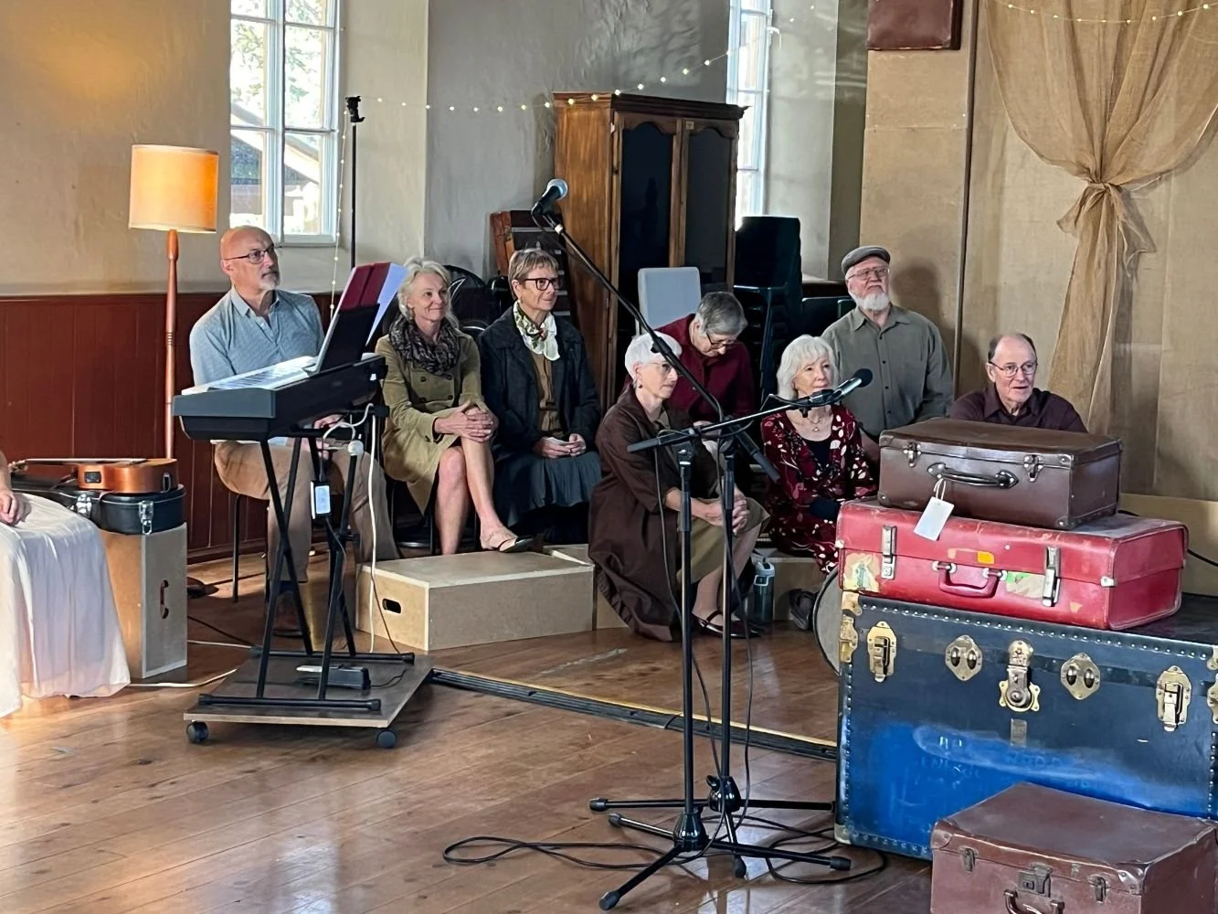 Sops and basses in a quiet moment (rare!)