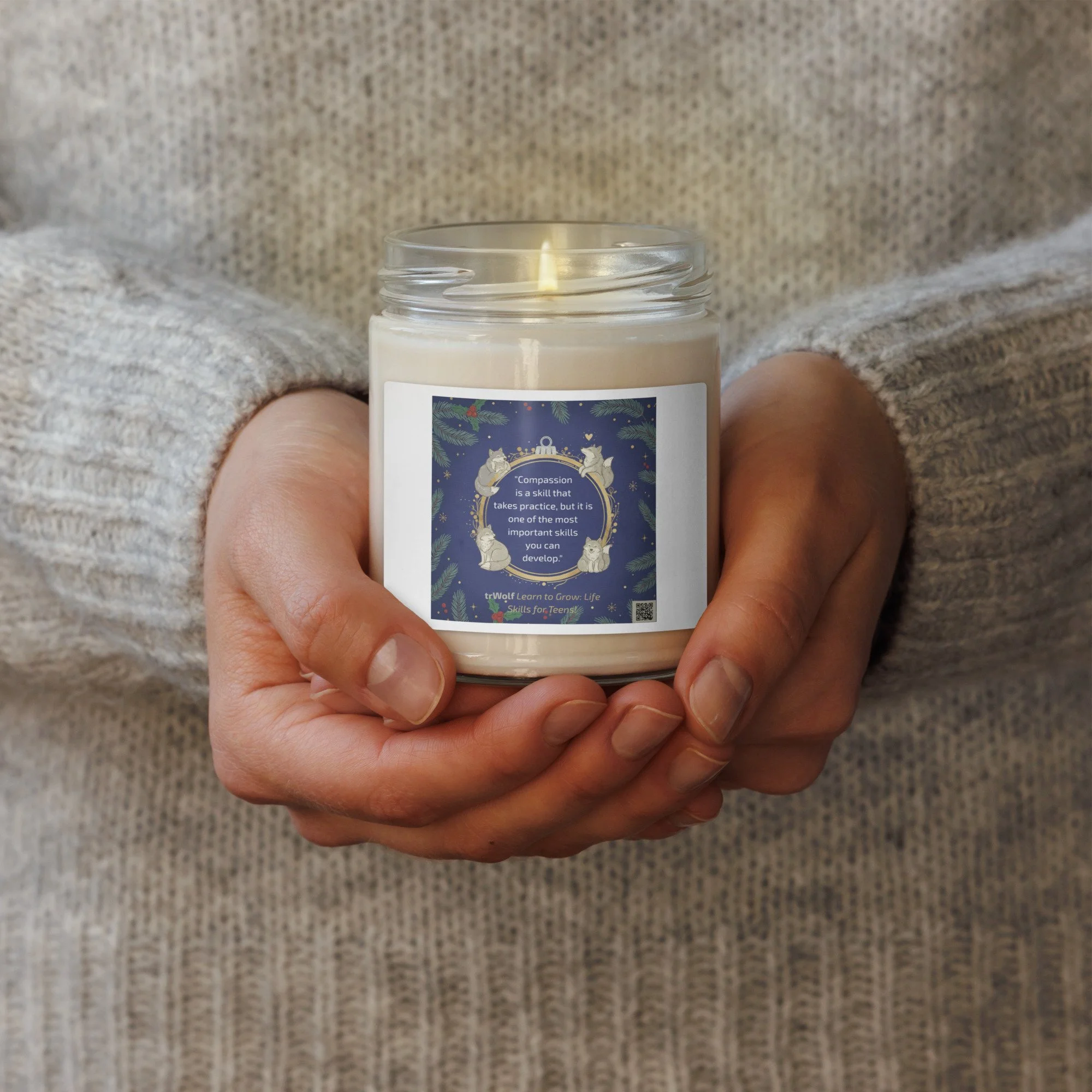 trWolf "Compassion" Holiday Candle - Christmas Warmth