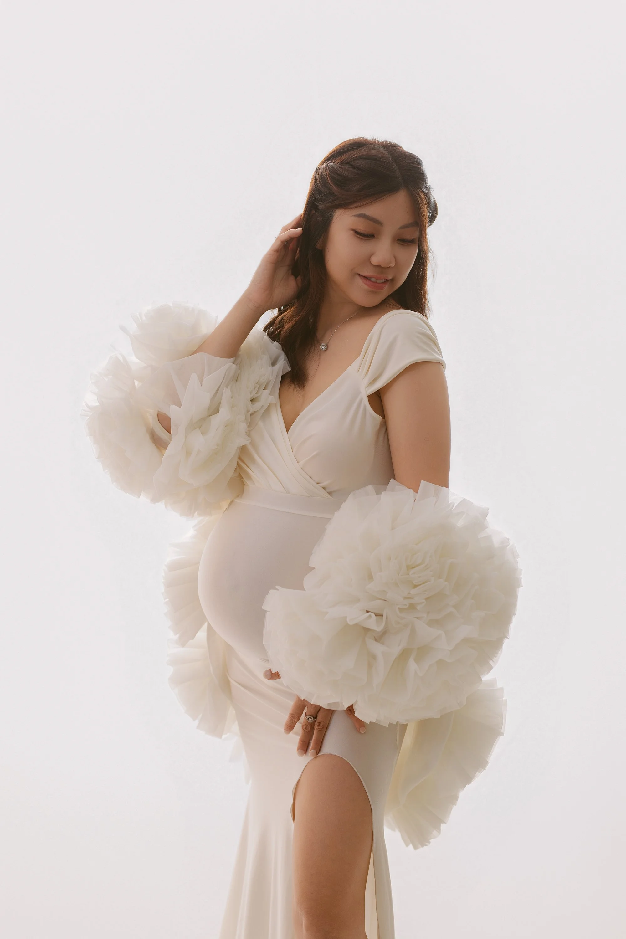 Maternity photo gowns (1 of 1).JPG