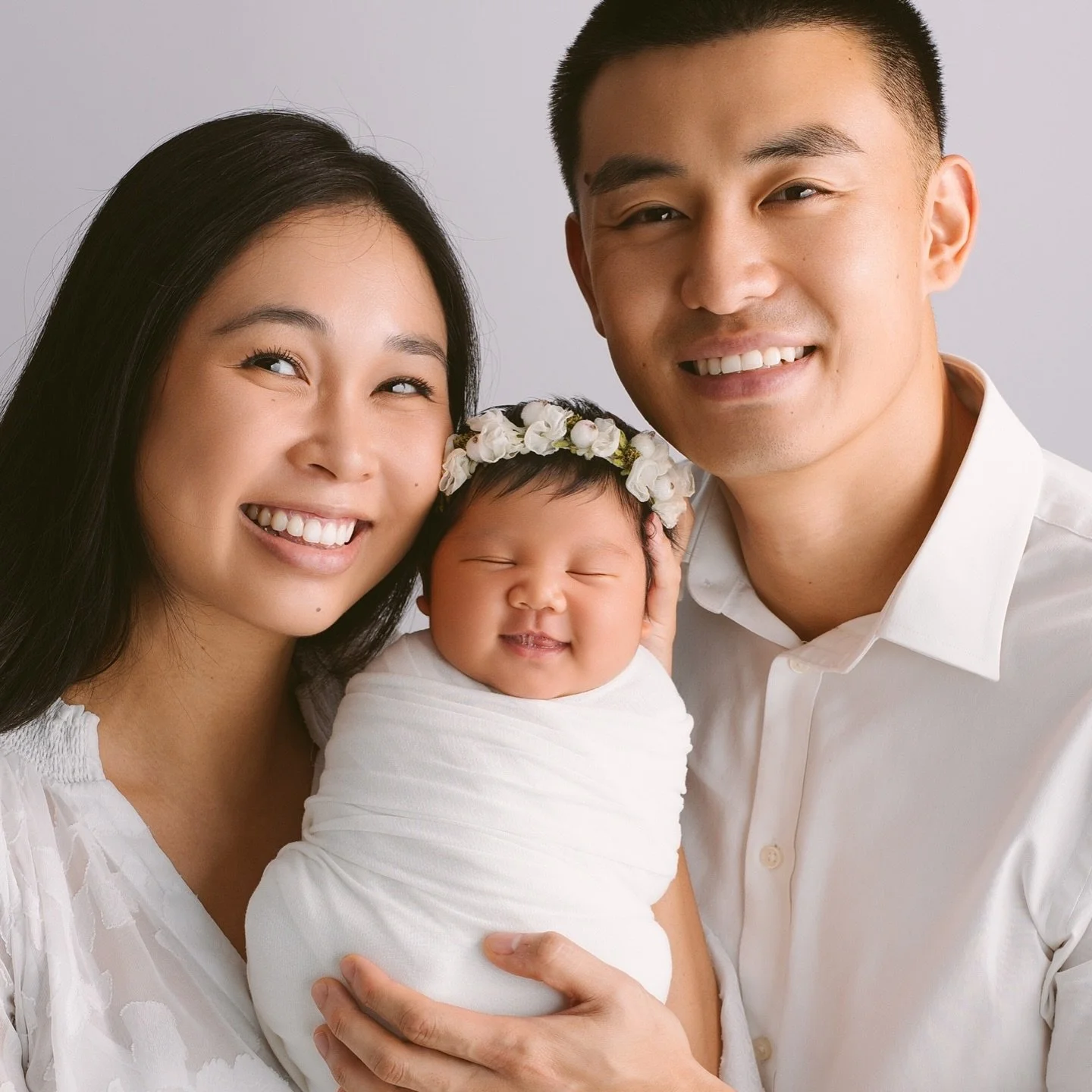 OMG she is so amazing &mdash; our happy girl with that sweet little smile.
Family, true love, and an amazing girl loved by everyone.

#newbornphotography #familyphotoshoot #sydneynewbornphotographer #strathfield #annaclairestudio